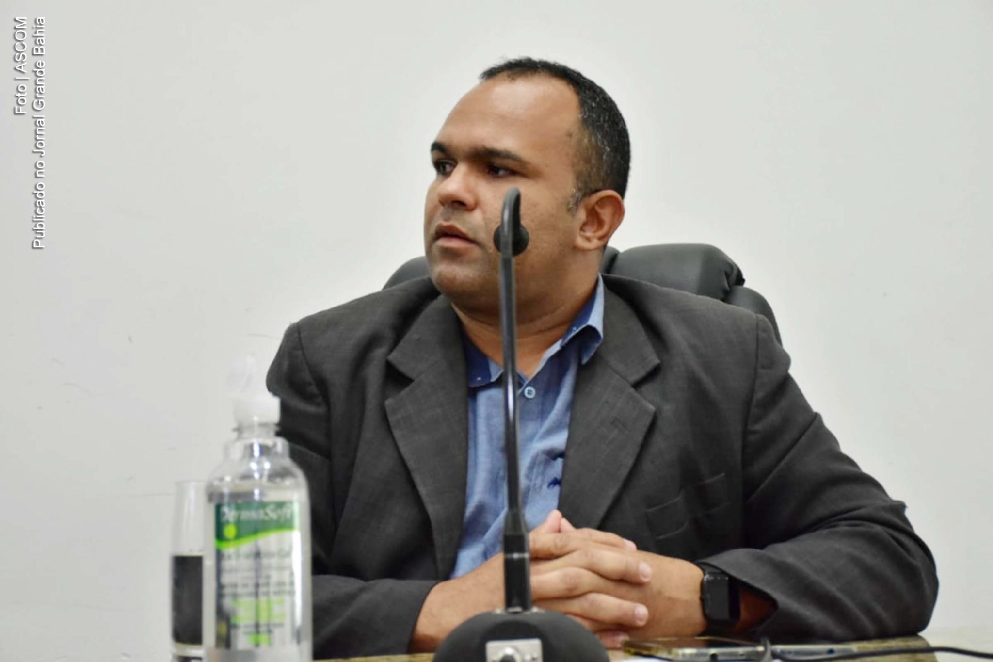 Chute na canela de Paulão motivou convocação, diz depoente Emerson Tavares à CPI das Cestas Básicas da Câmara Municipal de Feira de Santana