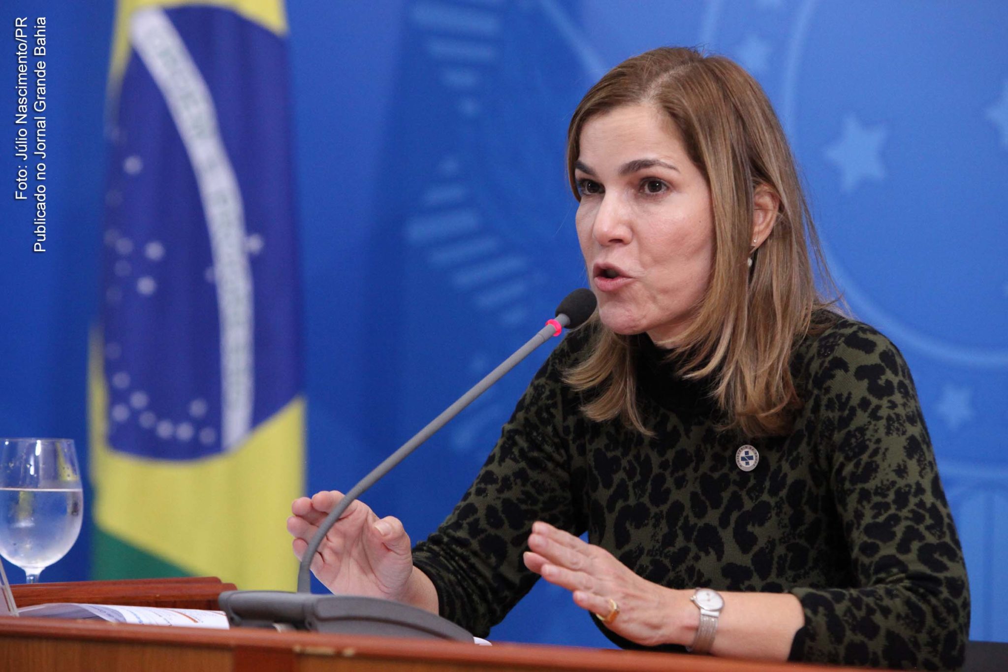 Mayra Pinheiro (Capitã Cloroquina), secretária de Gestão do Trabalho e da Educação na Saúde do Ministério da Saúde do Governo Bolsonaro.
