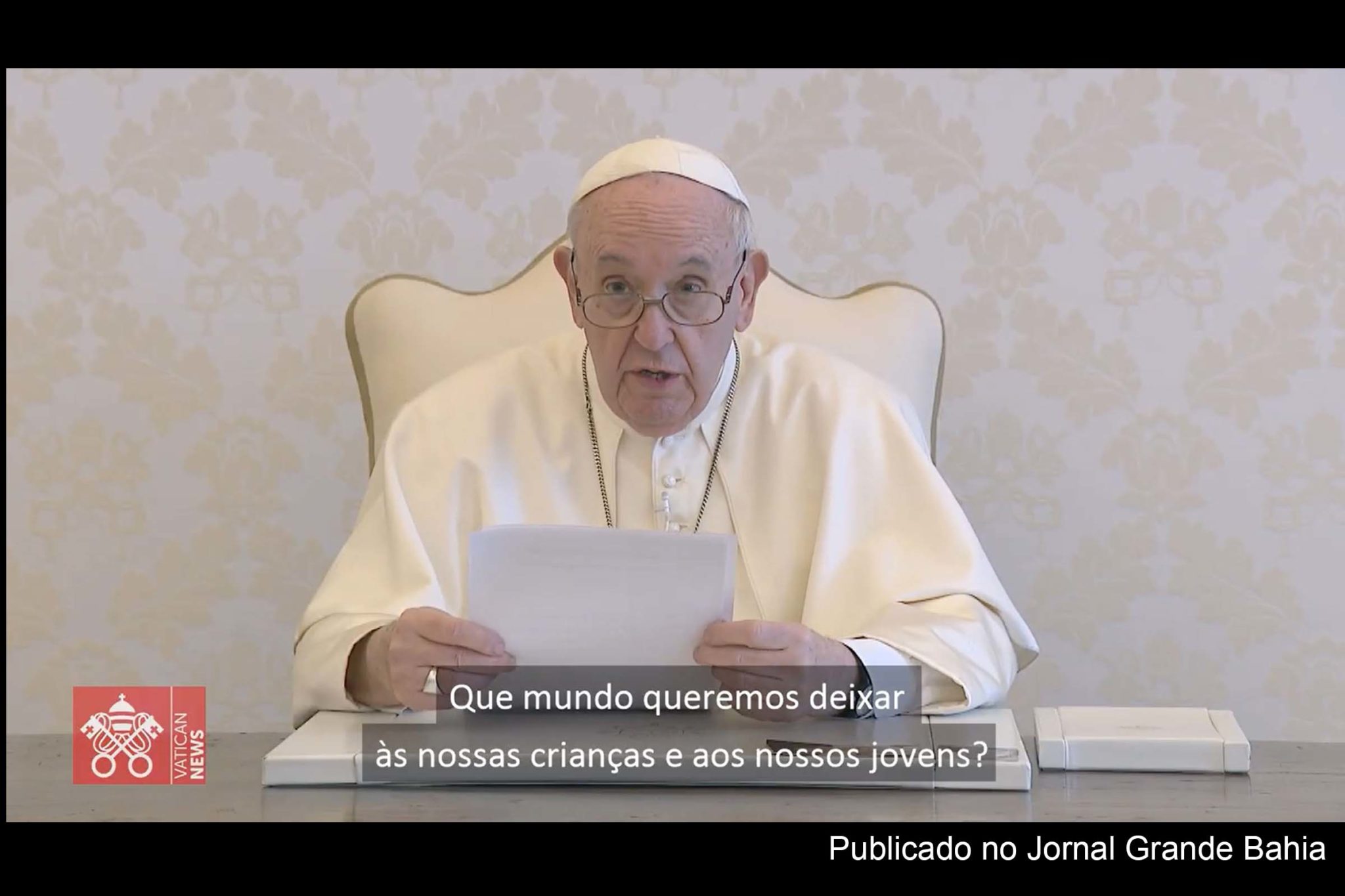 Em mensagem em vídeo de lançamento da Plataforma de Ação Laudato si’, o Papa Francisco renova o apelo à humanidade para agir em prol de uma ecologia integral em favor da natureza e do homem na sua totalidade porque “o egoísmo, a indiferença e os estilos irresponsáveis estão ameaçando o futuro dos jovens”. Existe esperança, insiste o Papa, para “preparar um amanhã melhor para todos. Das mãos de Deus recebemos um jardim; aos nossos filhos não podemos deixar um deserto”.