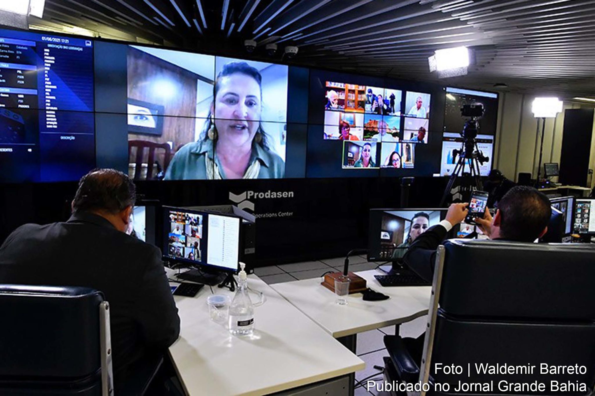 A senadora Kátia Abreu (PP-TO) fala durante a sessão do Congresso, que teve caráter remoto.