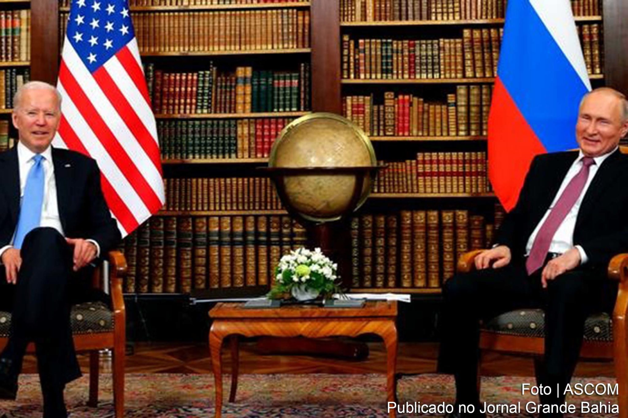 Presidentes Joe Biden e Vladimir Putin se encontraram pela primeira vez, em Genebra. Direitos humanos, segurança cibernética, Ucrânia e armas nucleares são temas. Putin compara prisão de Navalny com processos contra invasores do Capitólio. "Ridículo", responde Biden.