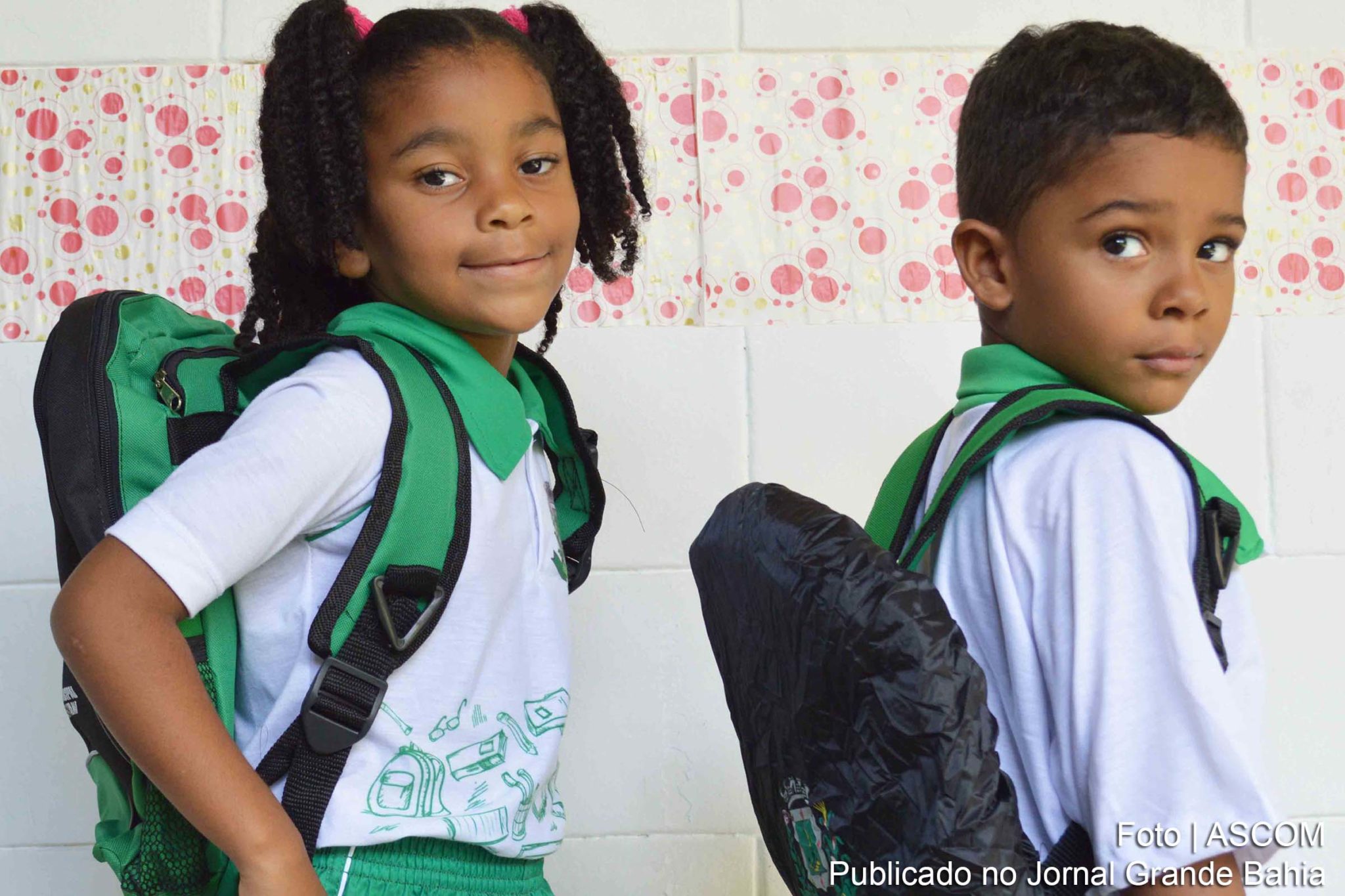 A última entrega de uniformes aos estudantes ocorreu em fevereiro e março de 2020, obtidos na última licitação realizada em 2019.