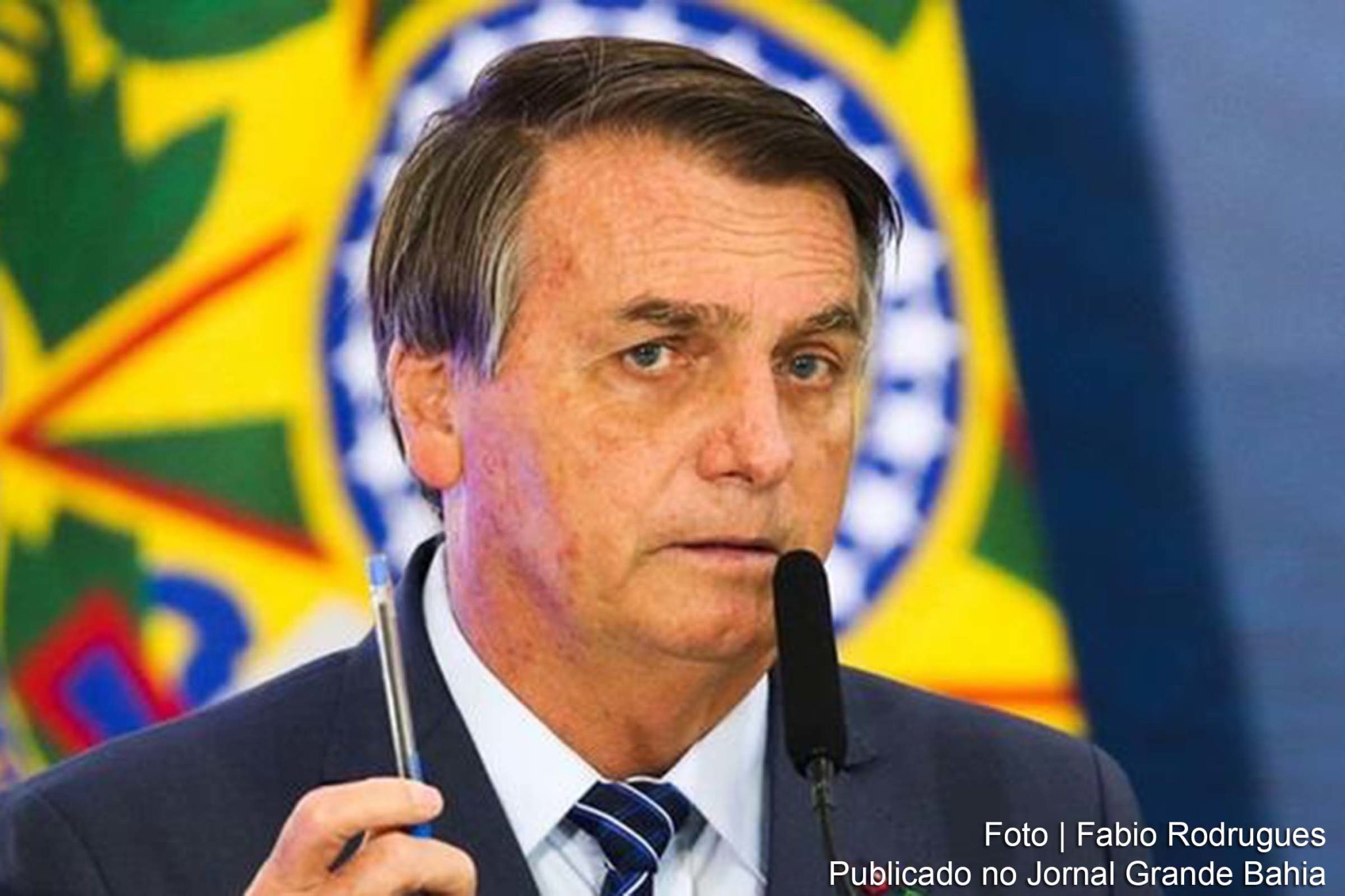 Bolsonaro, que insiste ter havido fraude em 2018, terá que mostrar provas à Justiça.