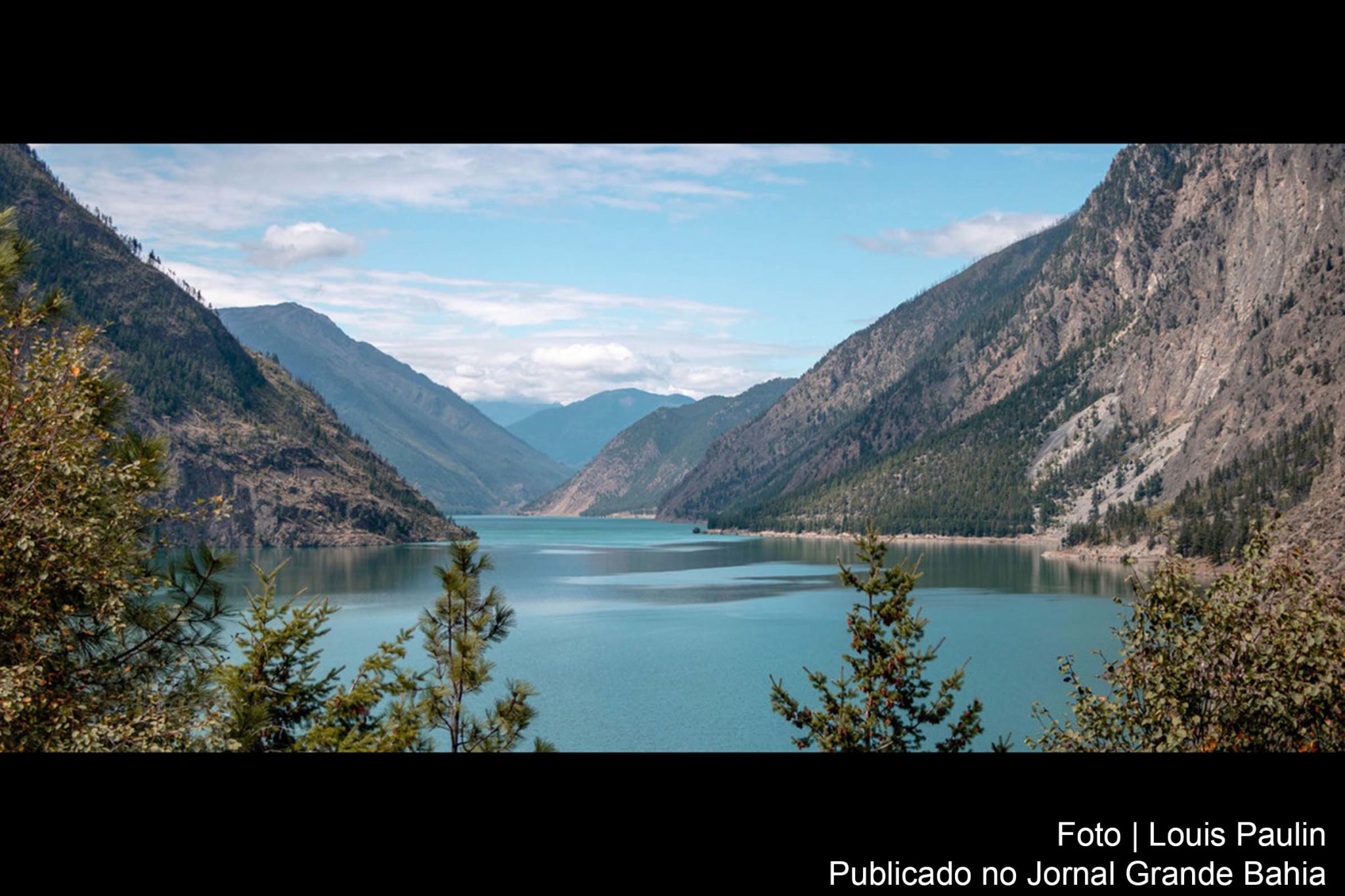 Lago Kamloops na Colúmbia Britânica, Canadá, está localizado em terras tradicionais da nação Secwepemc.