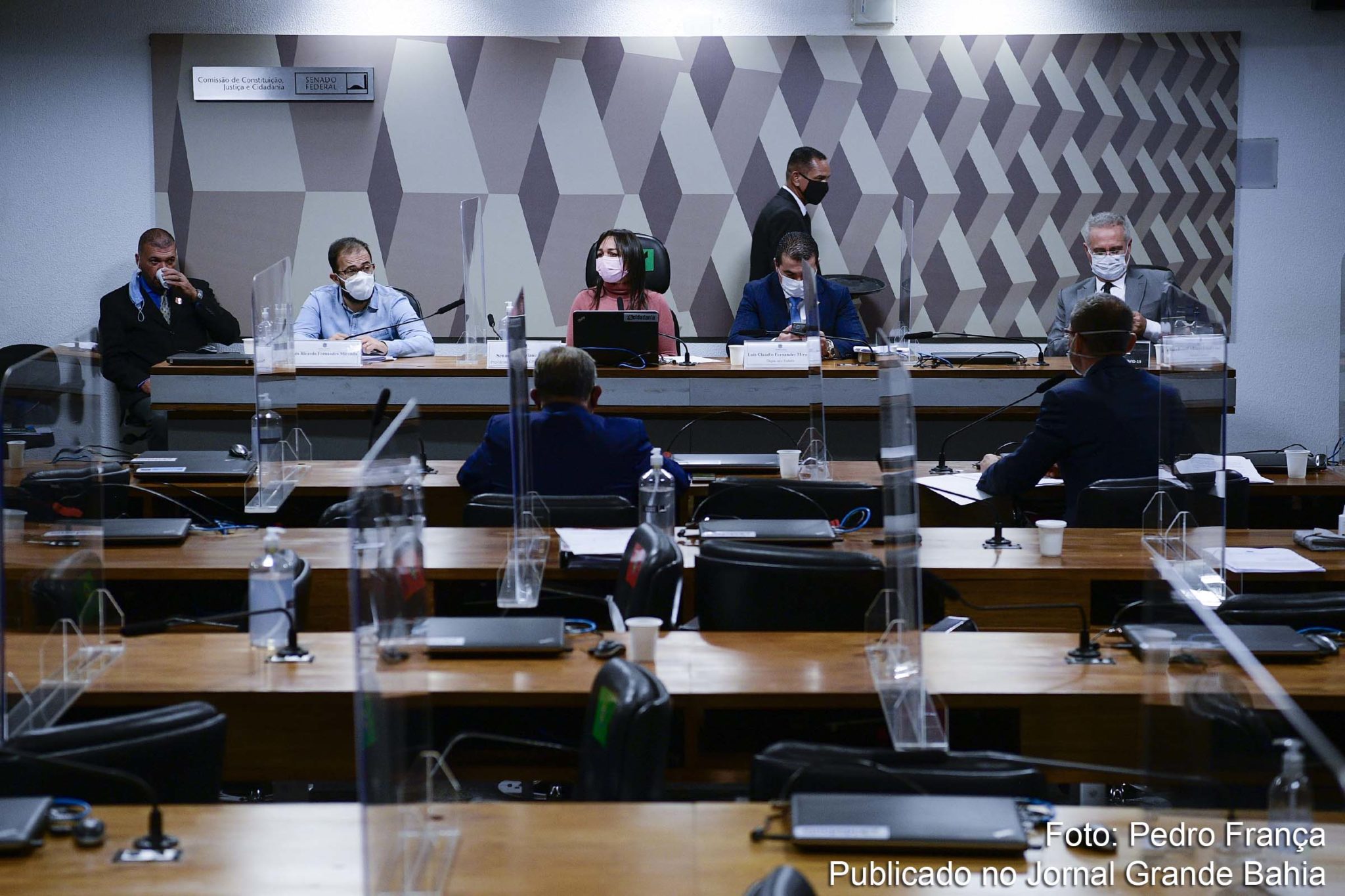 Luis Ricardo, chefe de importação do Departamento de Logística do Ministério da Saúde; Omar Aziz, presidente da CPI da Pandemia; Luis Miranda (DEM-DF), deputado federal; e Renan Calheiros (MDB-AL), relator da CPI.