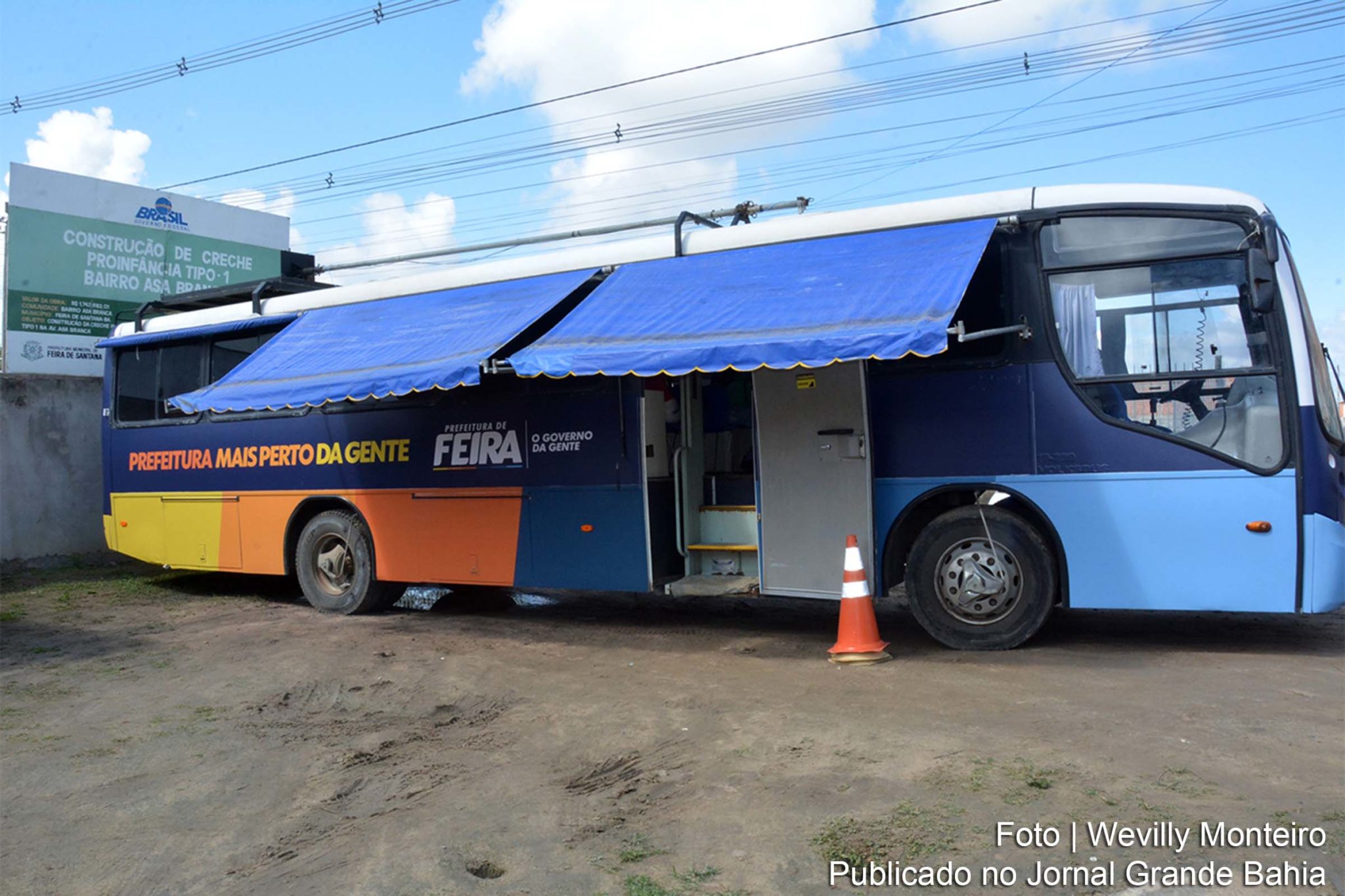 CRAS Itinerante leva ações de assistência social para mais perto dos moradores, de maneira acessível e prática.