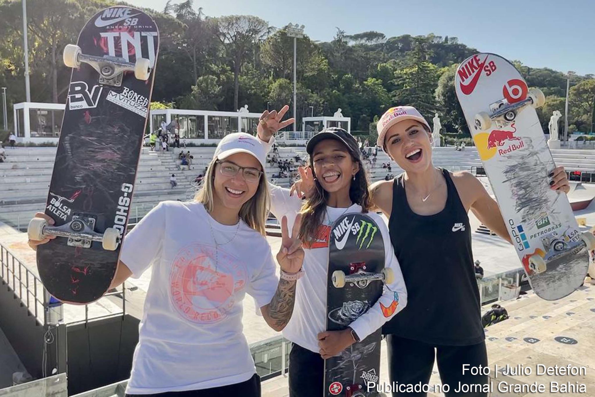 Skatistas brasileiras Pâmela Rosa, Rayssa Leal e Letícia Bufoni.