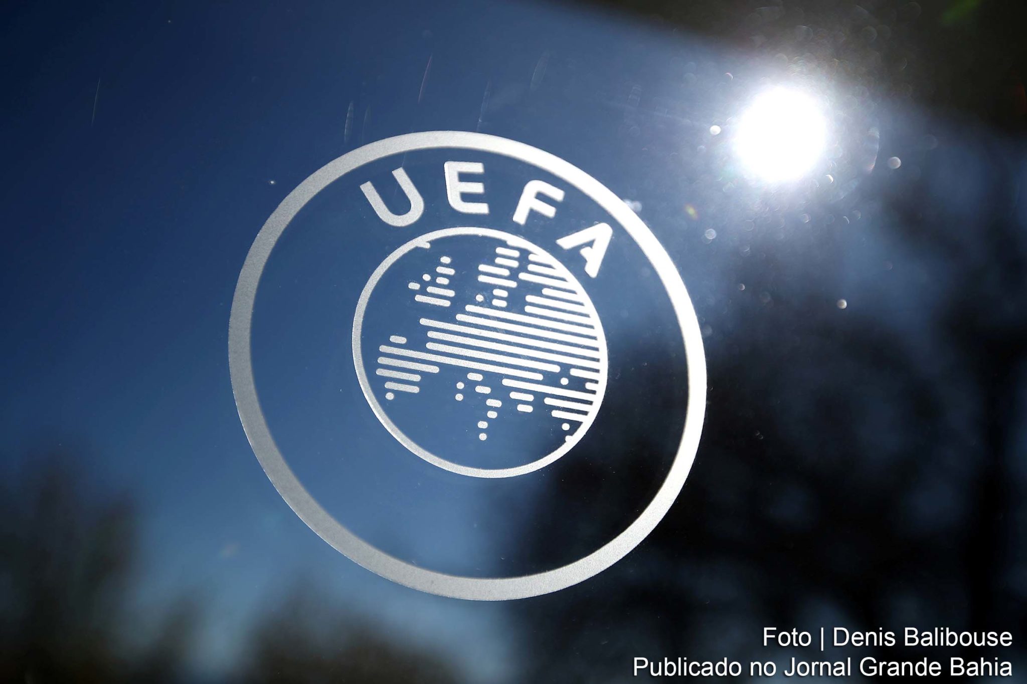 A Liga dos Campeões da UEFA é uma competição anual de clubes de futebol a nível continental, organizada pela União das Associações Europeias de Futebol e disputada por clubes europeus.