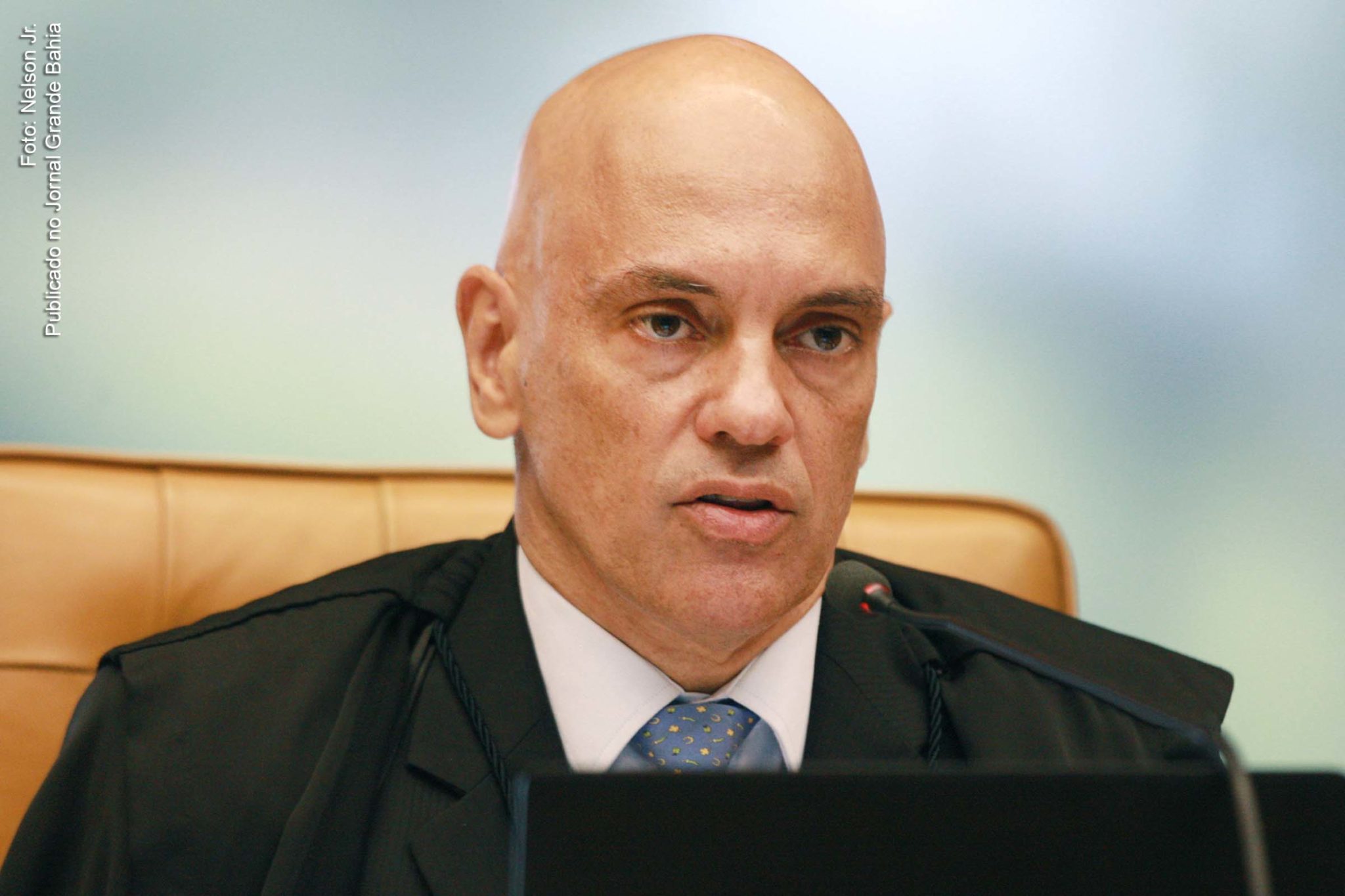 Diante de "fortes indícios e significativas provas", ministro do STF Alexandre de Moraes abriu nova investigação para apurar a atuação de uma possível organização criminosa digital, que tem como objetivo atacar a democracia.
