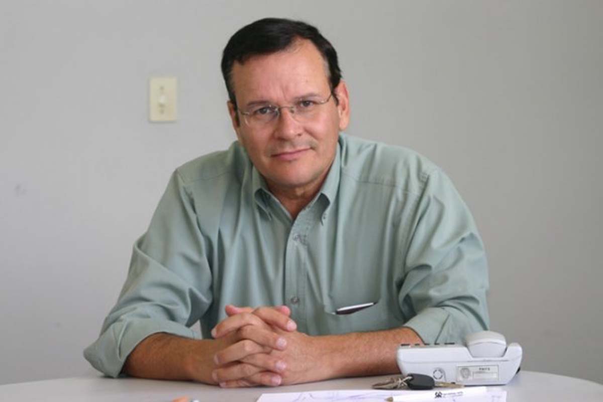 Secretario Antonio Carlos Borges vai receber a láurea da Associação Comercial no evento de posse da ACFES.