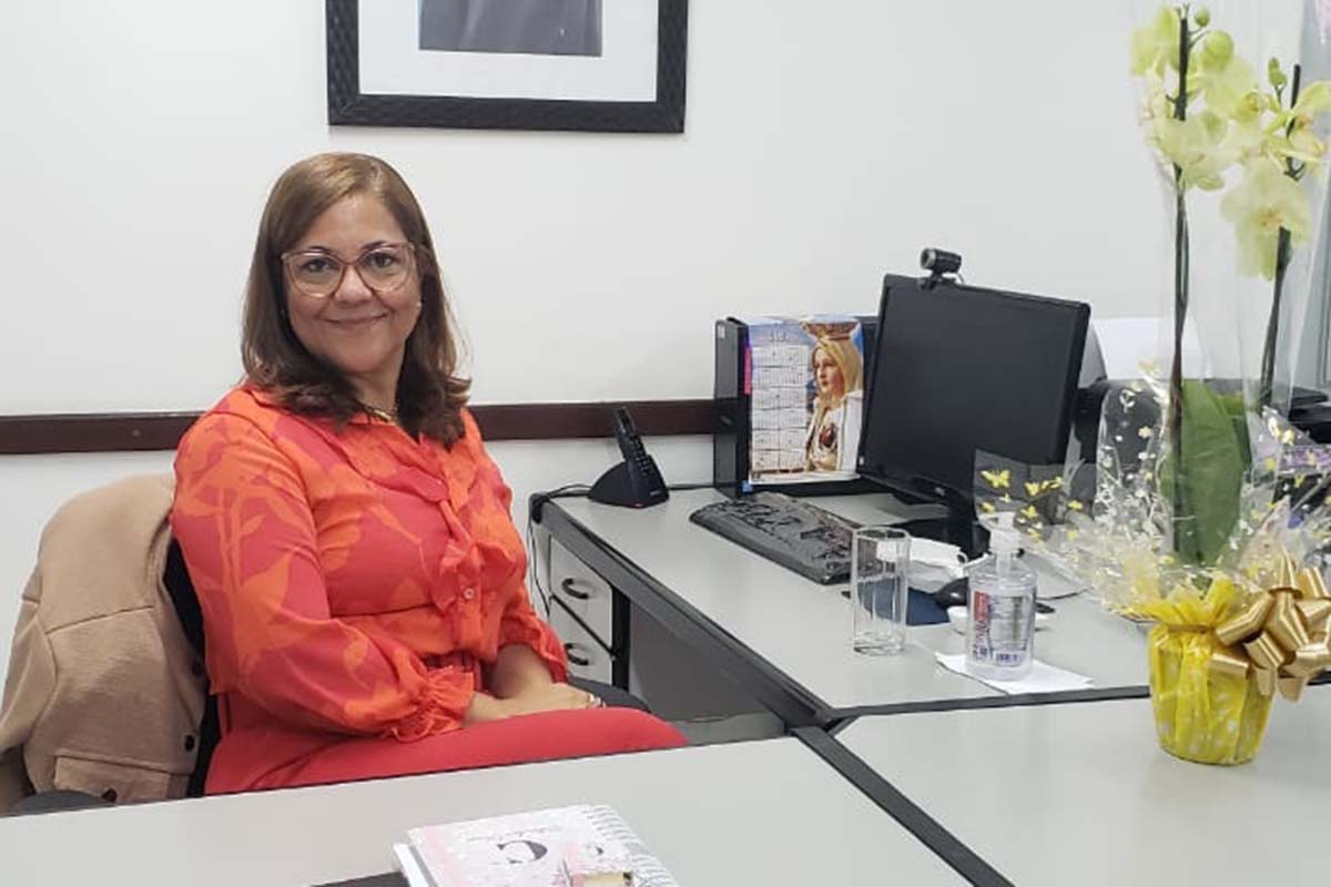 Nomeada para direção geral do NTE19 e já assumiu o seu comando, a professora Celinalva Paim Sobral.