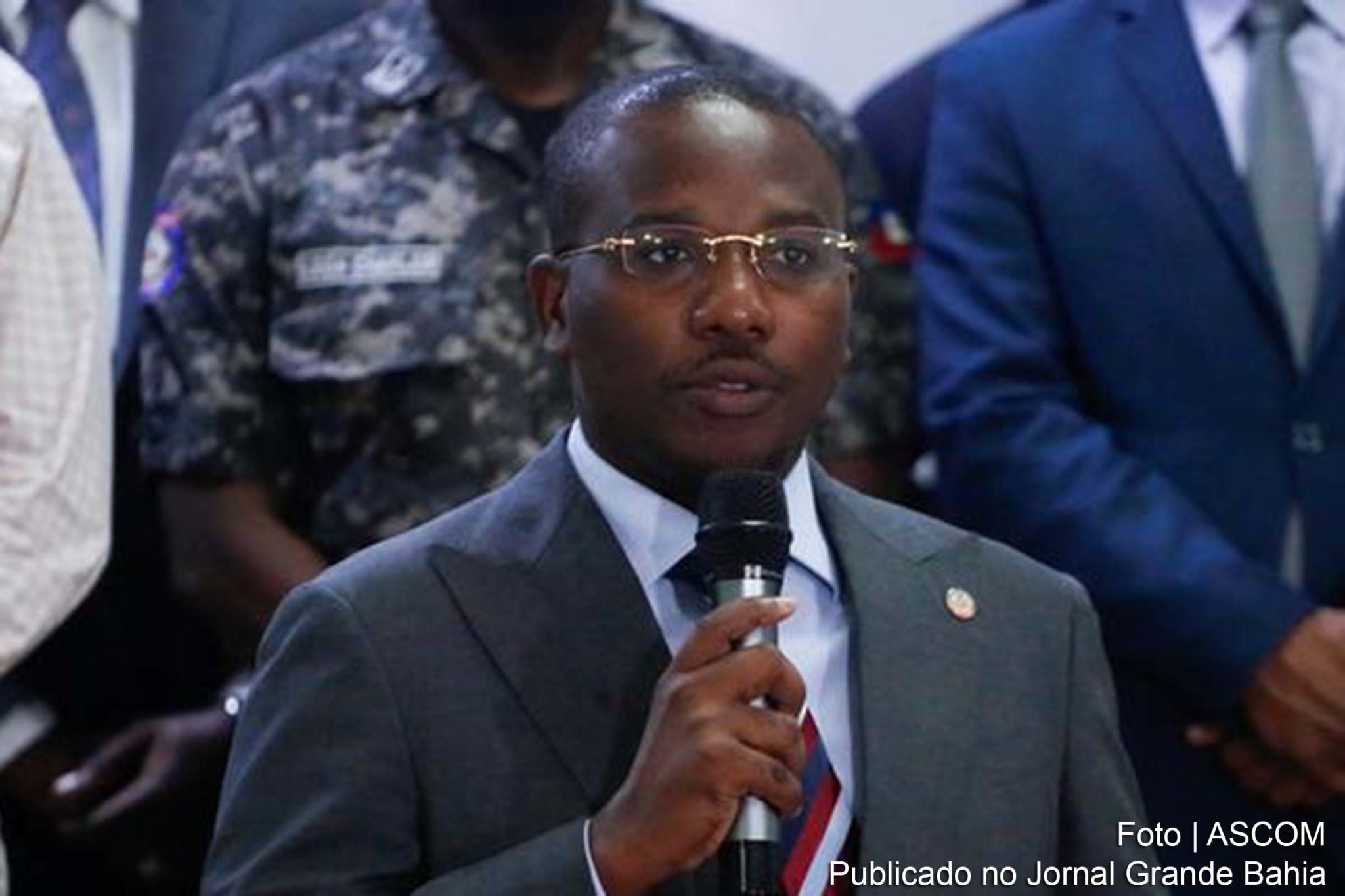 Claude Joseph vinha comandando o país desde o assassinato do presidente Jovenel Moïse. No lugar dele como premiê, vai assumir Ariel Henry, que conta com apoio da comunidade internacional.