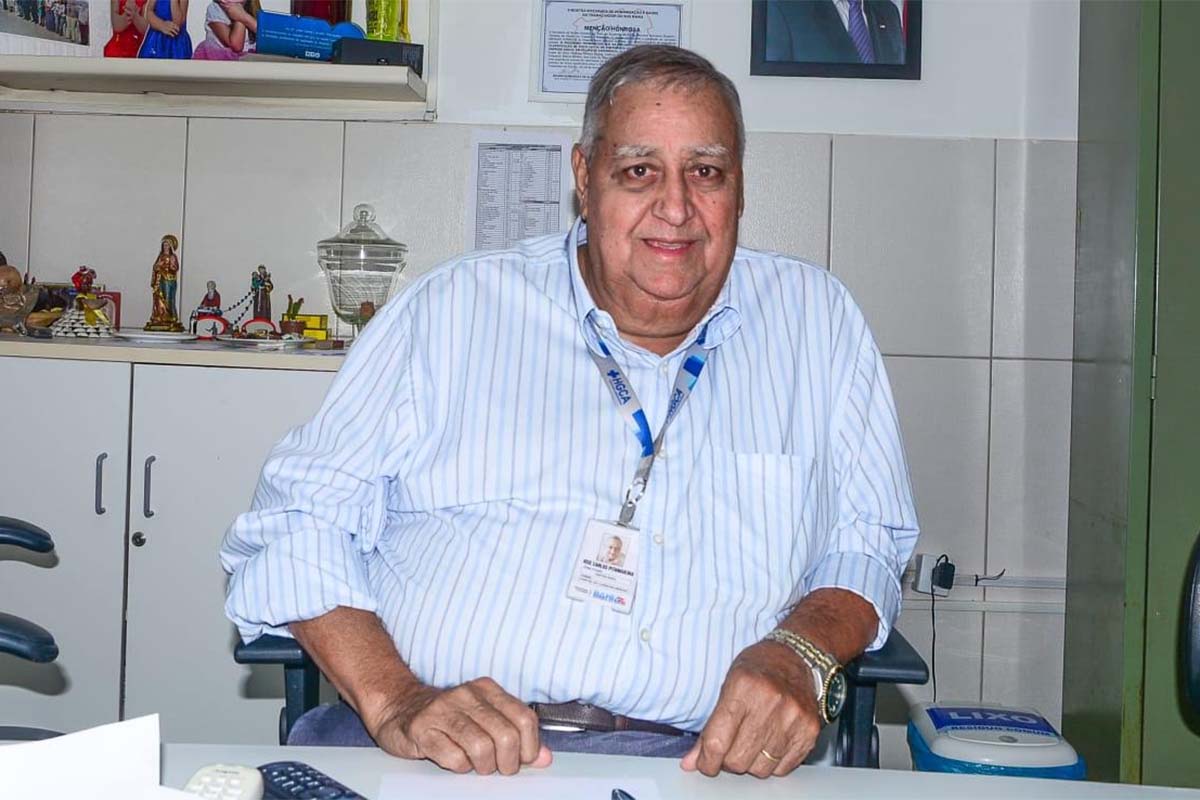 Festejado por toda Feira de Santana, o odontólogo Jose Carlos Pitangueira, um dos mais competentes dirigentes de hospital da Bahia.