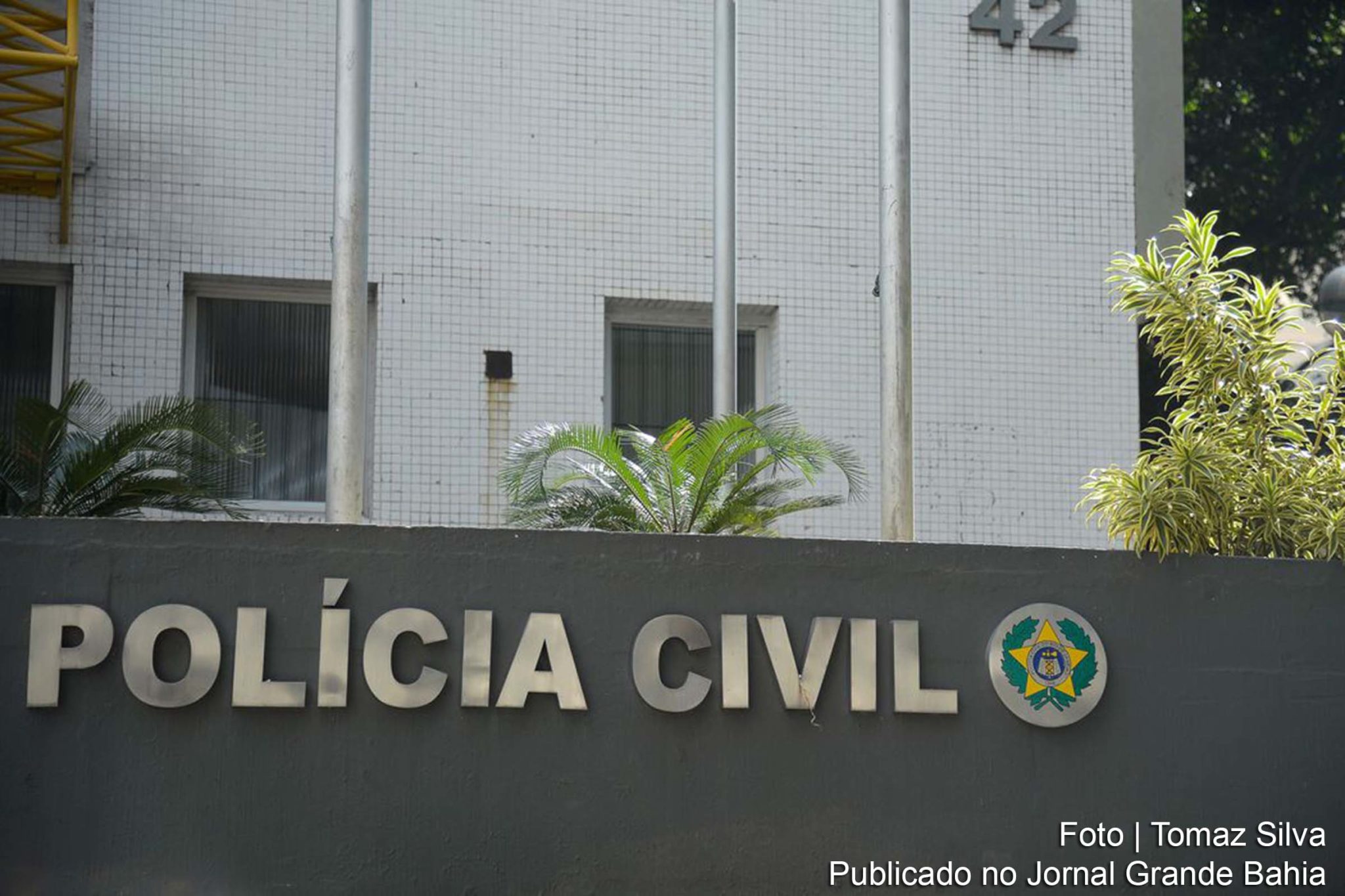 O alvo da operação Carta de Corso é um grupo que atuou dentro da Delegacia de Repressão aos Crimes contra a Propriedade Imaterial (DRCPIM), da Polícia Civil, de março de 2018 a março de 2021.