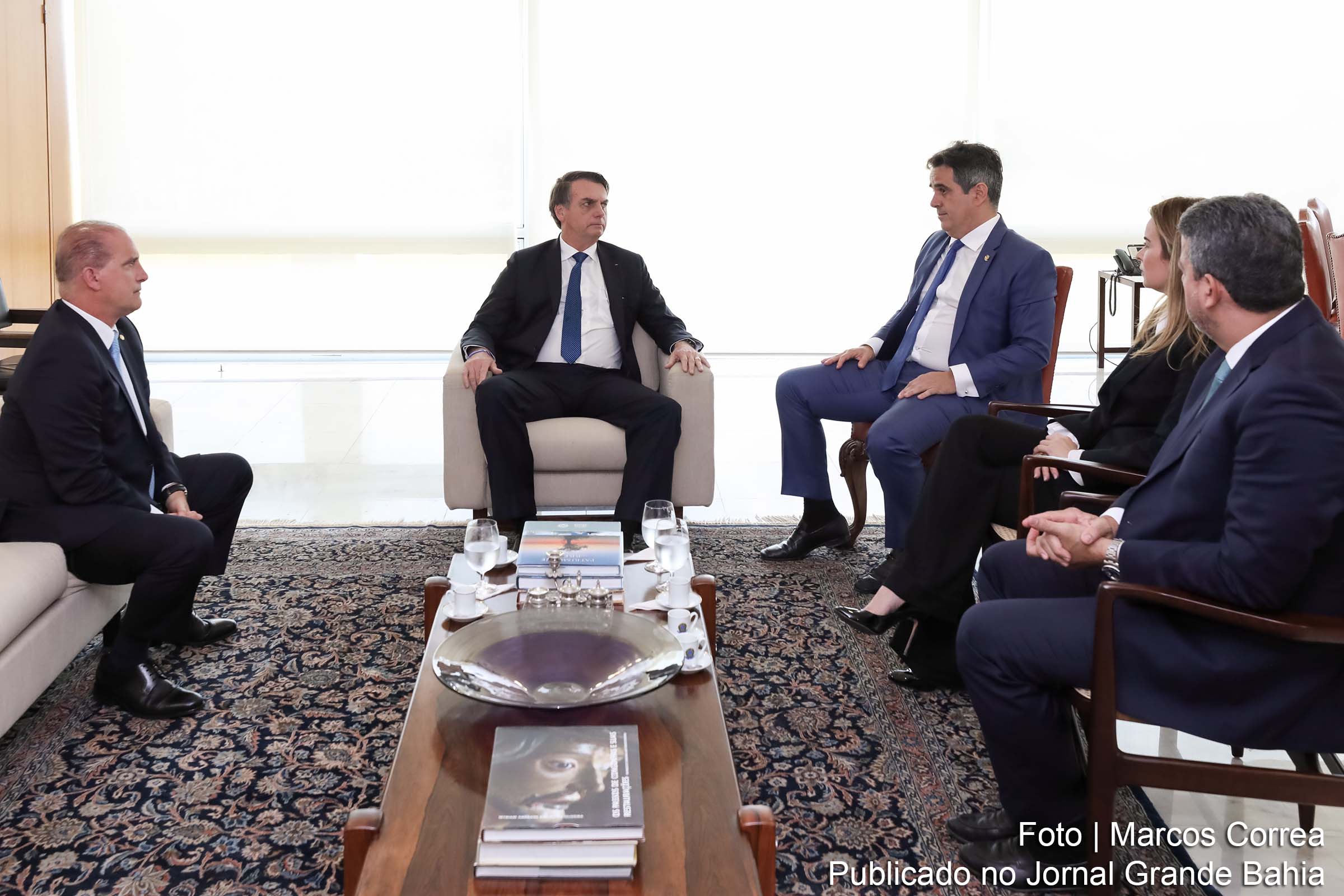 O que entregar “alma do governo” ao Centrão pode significar para o extremista Jair Bolsonaro