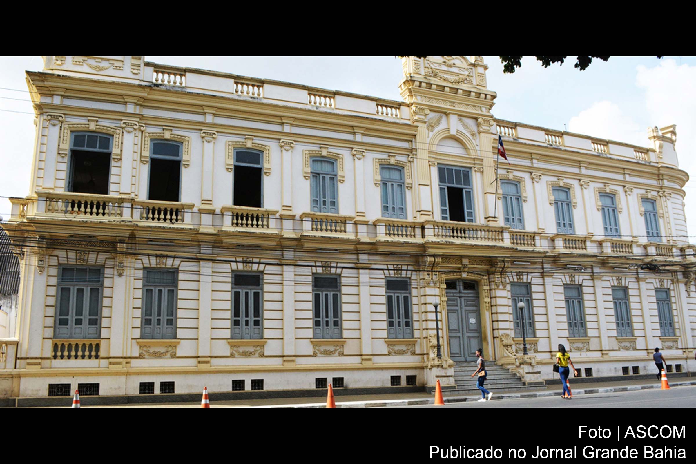 Prefeitura de Feira de Santana esclarece que solicitou ao Tribunal de Contas dos Municípios (TCM) que reconsidere a decisão que suspende o contrato entre a administração municipal e a empresa Sustentare Saneamento S/A.