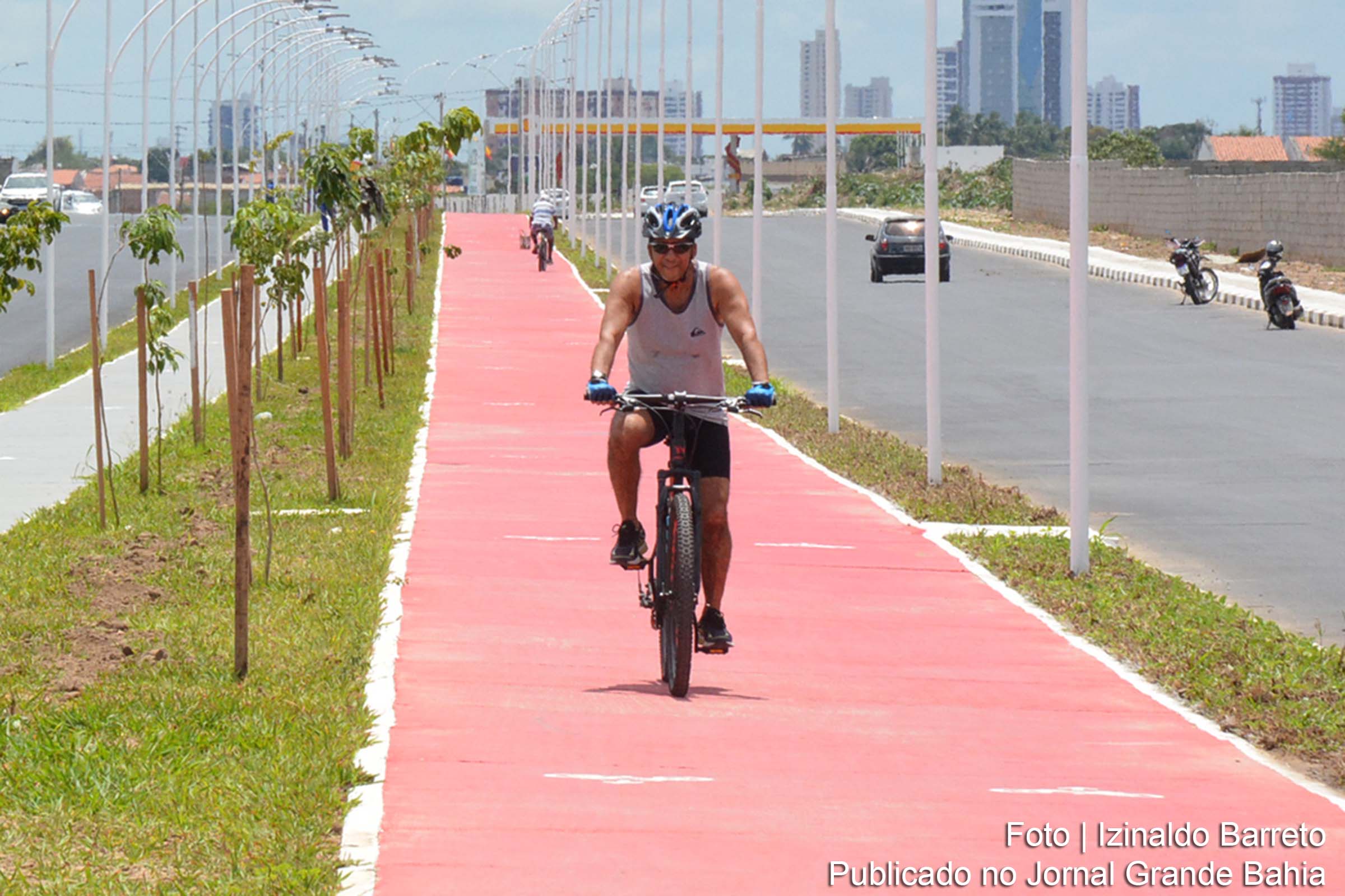 Com licitações em andamento, o Governo Colbert Martins vai implantar ciclovias nas avenidas Noide Cerqueira e Francisco Fraga Maia.