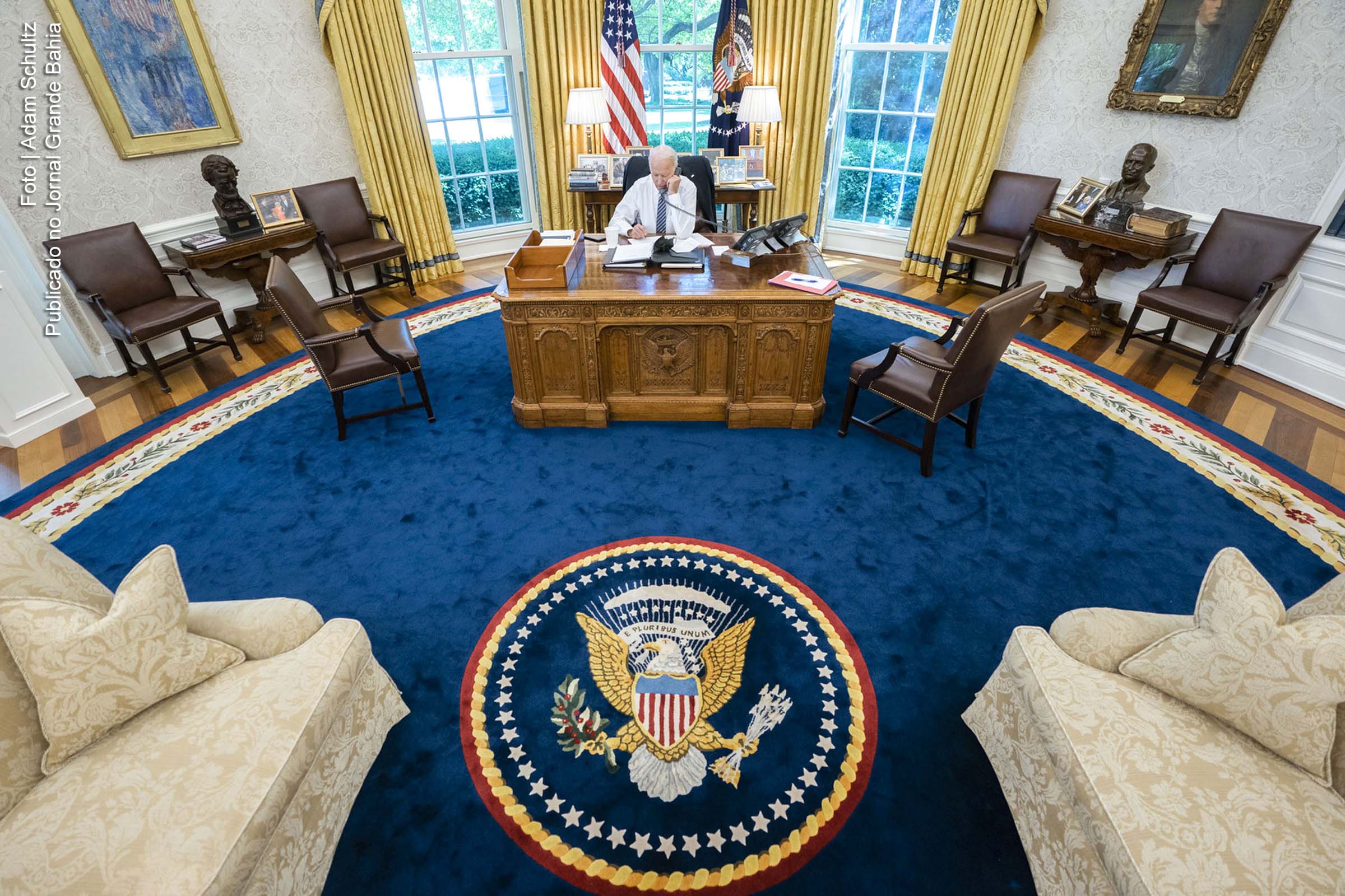 “Traremos vocês para casa”, disse o presidente Joe Biden aos estadunidenses que aguardam na capital afegã. Ele prometeu todos os recursos, mas alertou para os riscos do que chamou de uma das maiores operações desse tipo da história. "Mobilizarei todos os recursos necessários”, afirmou Biden sobre a operação de evacuação em Cabul.