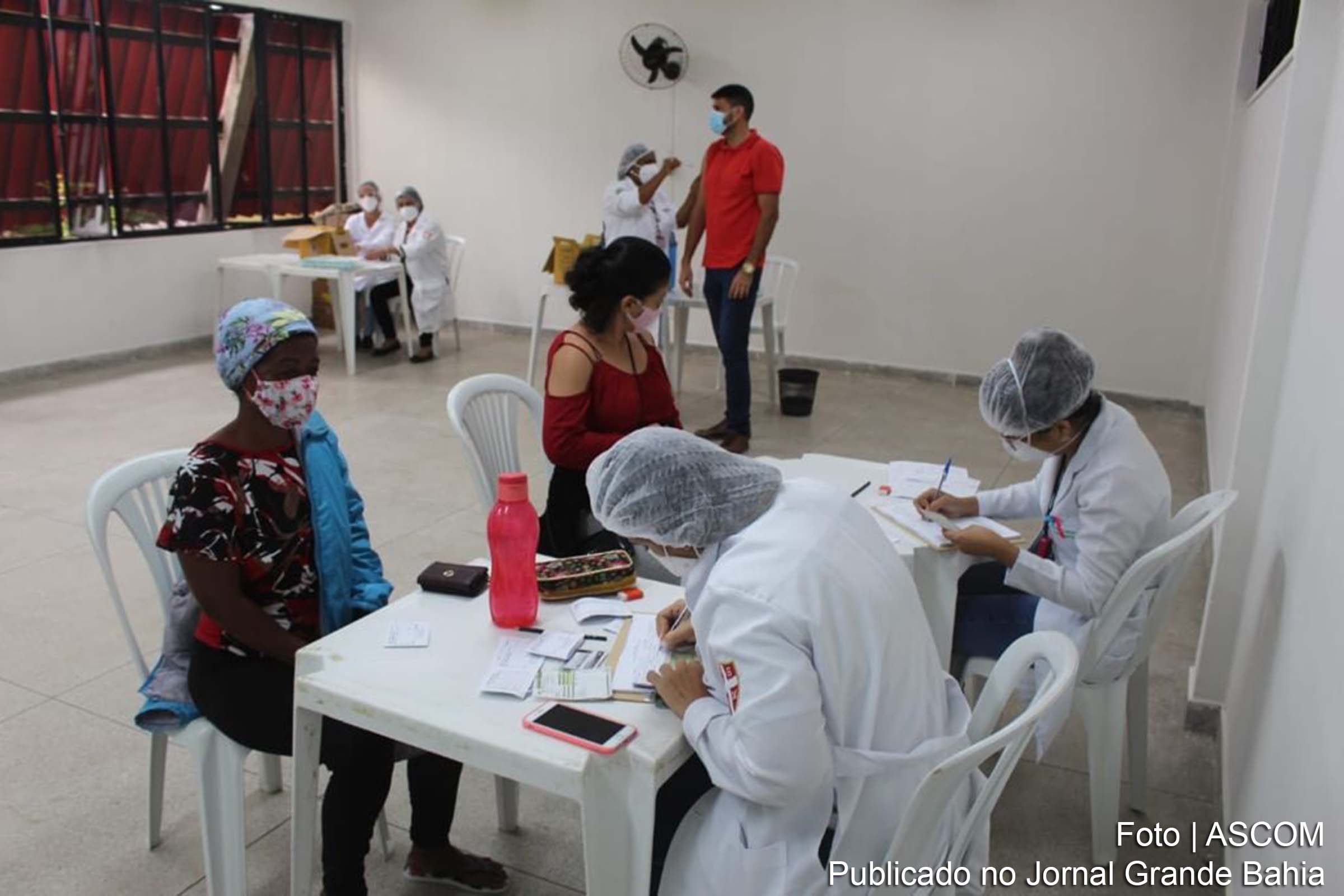 As universidades públicas brasileiras conduzem centenas de pesquisas científicas e ações que mapeiam o coronavírus e auxiliam no tratamento, imunização e combate à Covid-19.