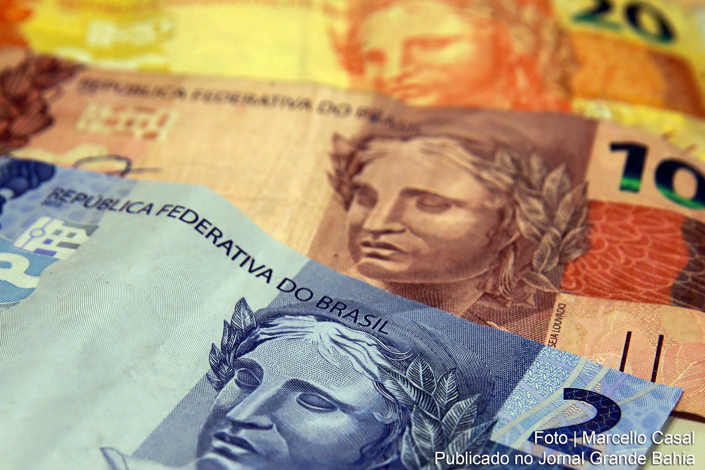 Governo Bolsonaro aumenta taxa de juros básicos.