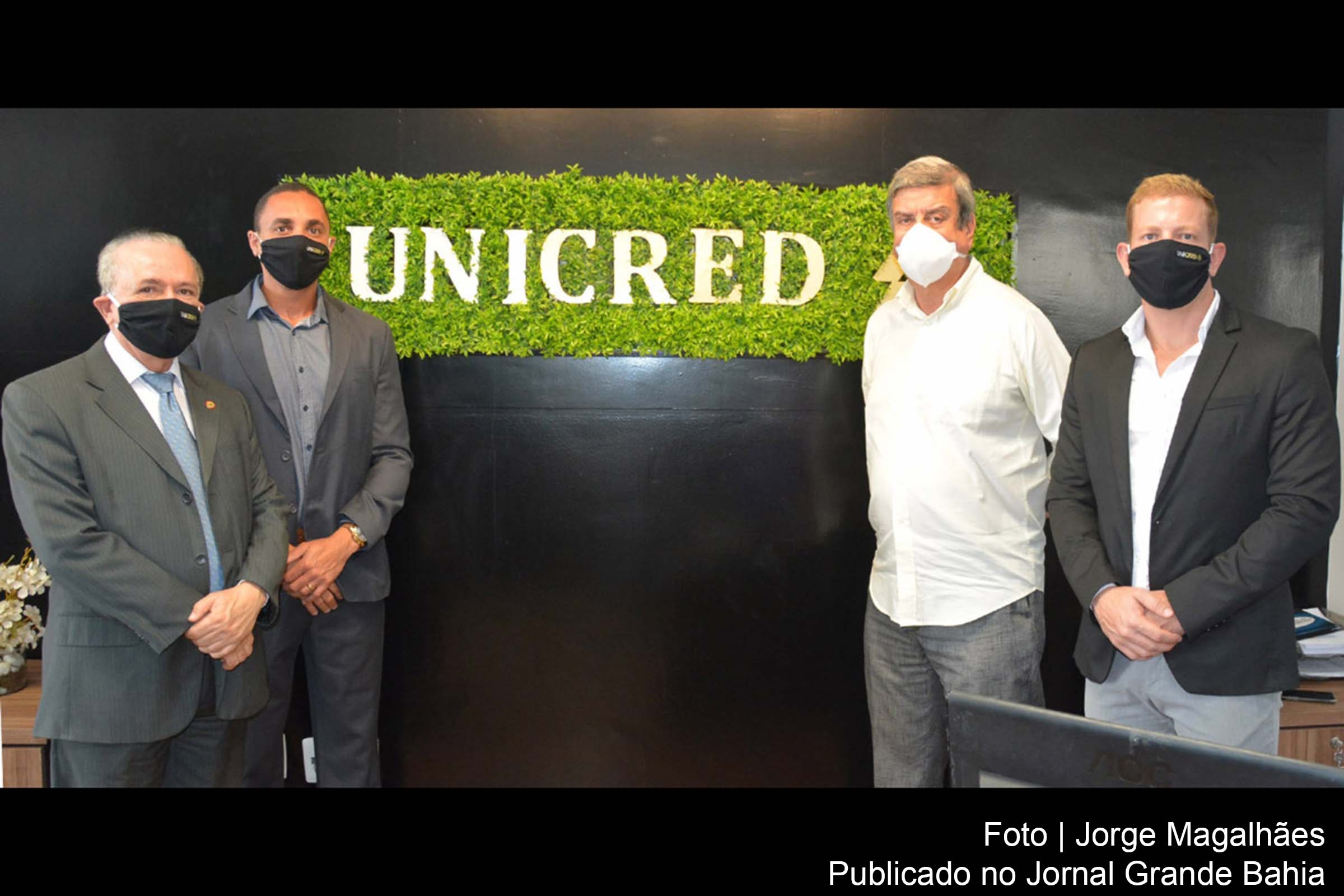 Prefeito Colbert Martins Filho participou do ato de assinatura e diz que essas medidas são importantes para a retomada econômica no município.