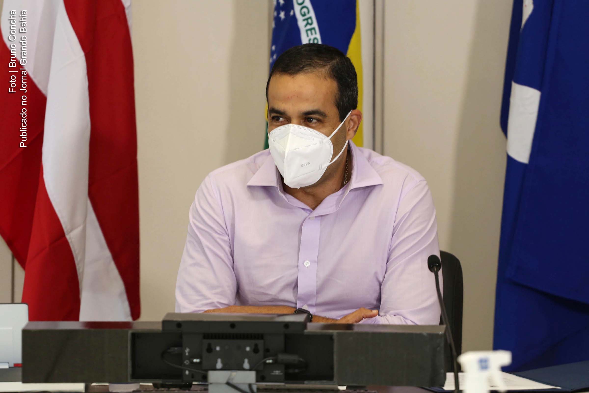 Projeto de criação do Banco Municipal apresentado pelo prefeito Bruno Reis (DEM) não é o mesmo que apresentamos em 2020, afirma deputado deputado Hilton Coelho (PSOL).