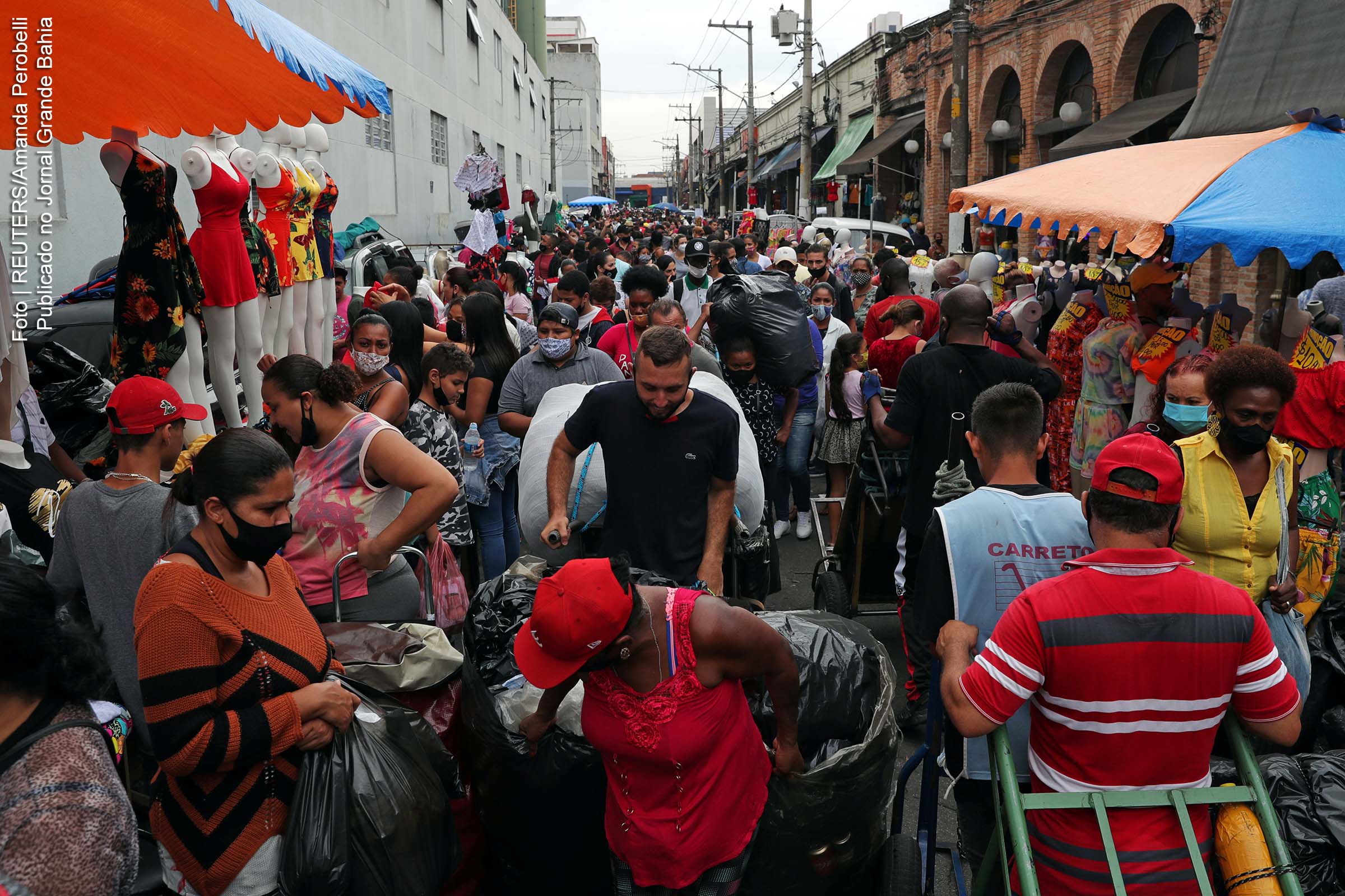 Mais pobres sofrem maior impacto na pandemia, diz FGV; Índice de Gini, que mede desigualdade, atingiu 0,640 no 2º trimestre de 2021