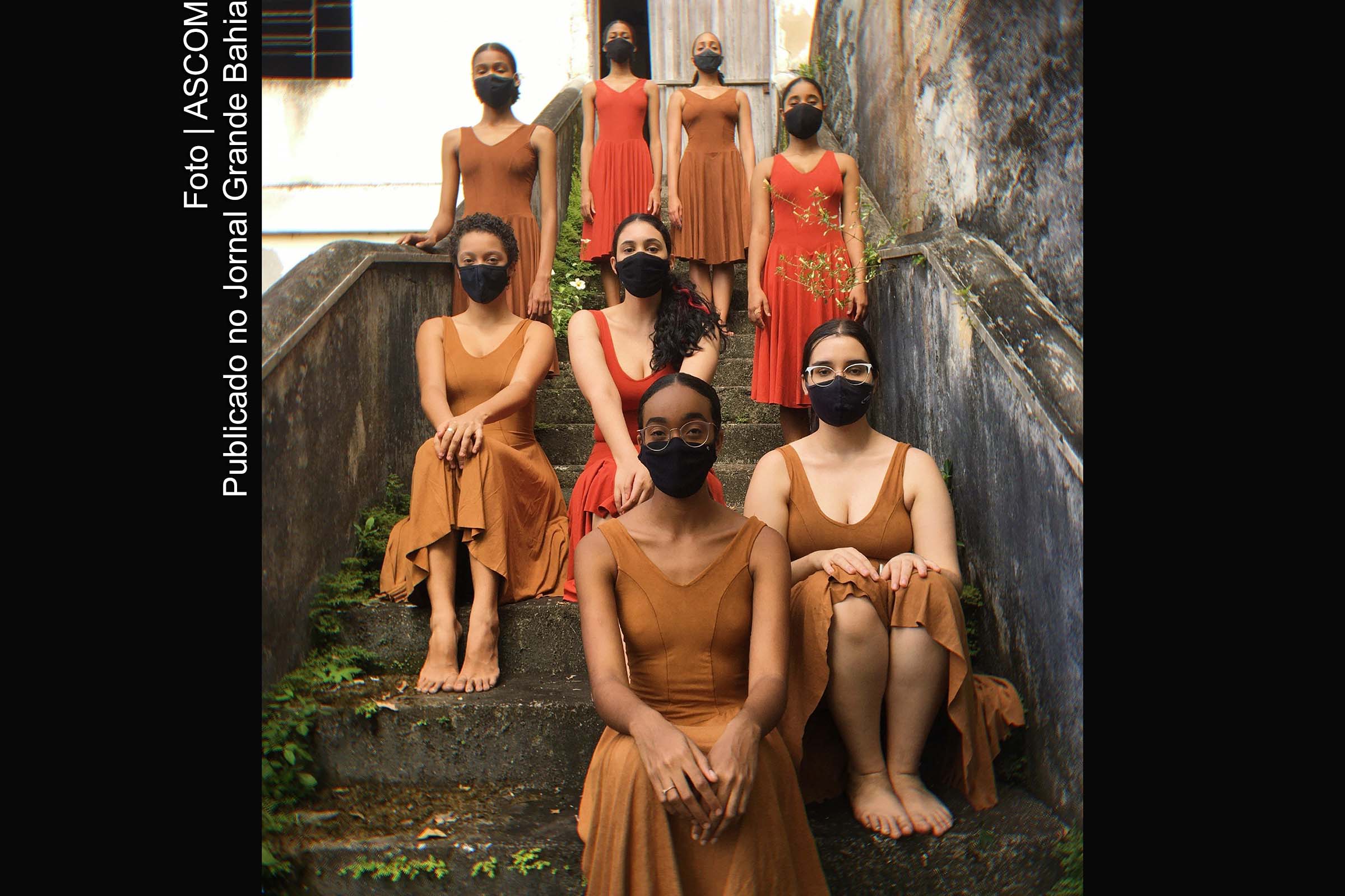 O filme surgiu a partir de experimentos desenvolvidos com os bailarinos, os experimentos provocaram um diálogo entre as linguagens da Dança e o Áudio Visual.
