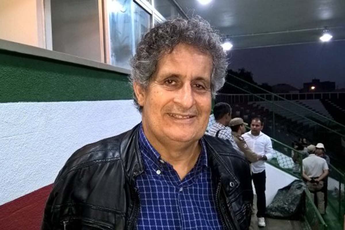 Esteve em data aniversária, o delegado de política Mauro Moraes que festejou com sua esposa Simone.