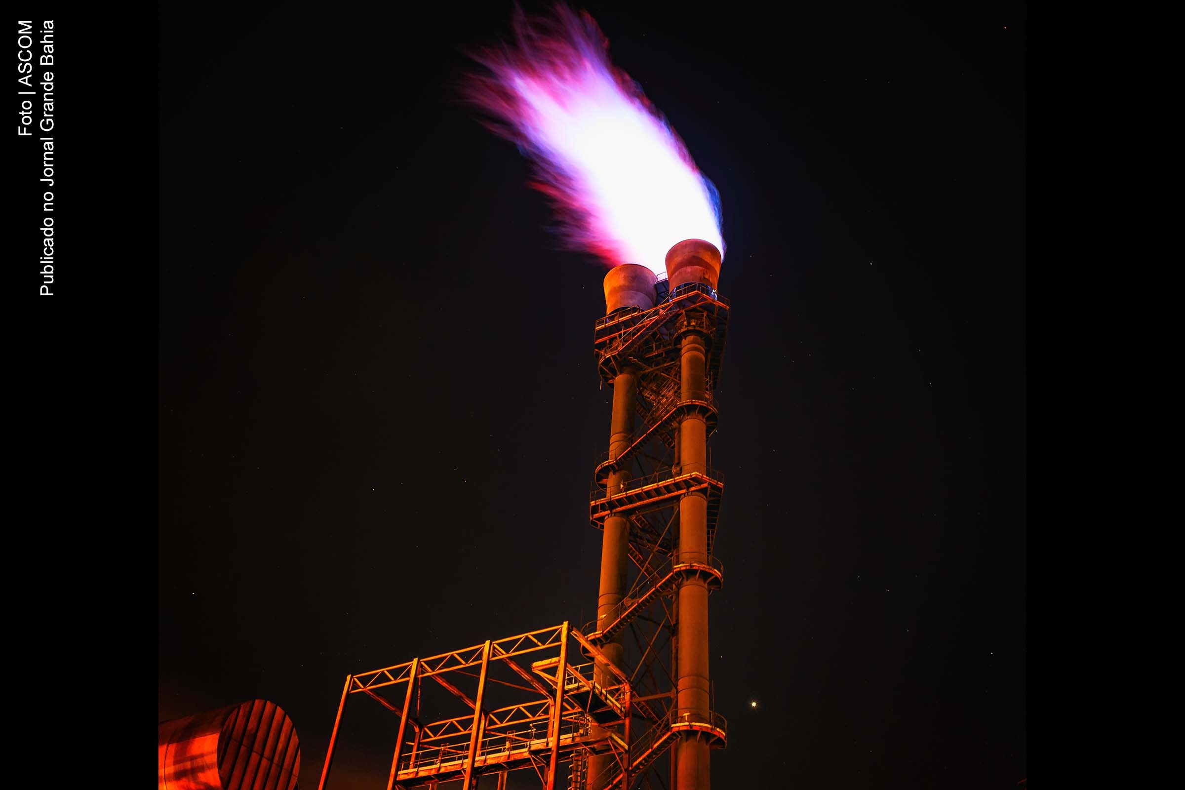 PetroReconcavo atua no fornecimento de gás natural.