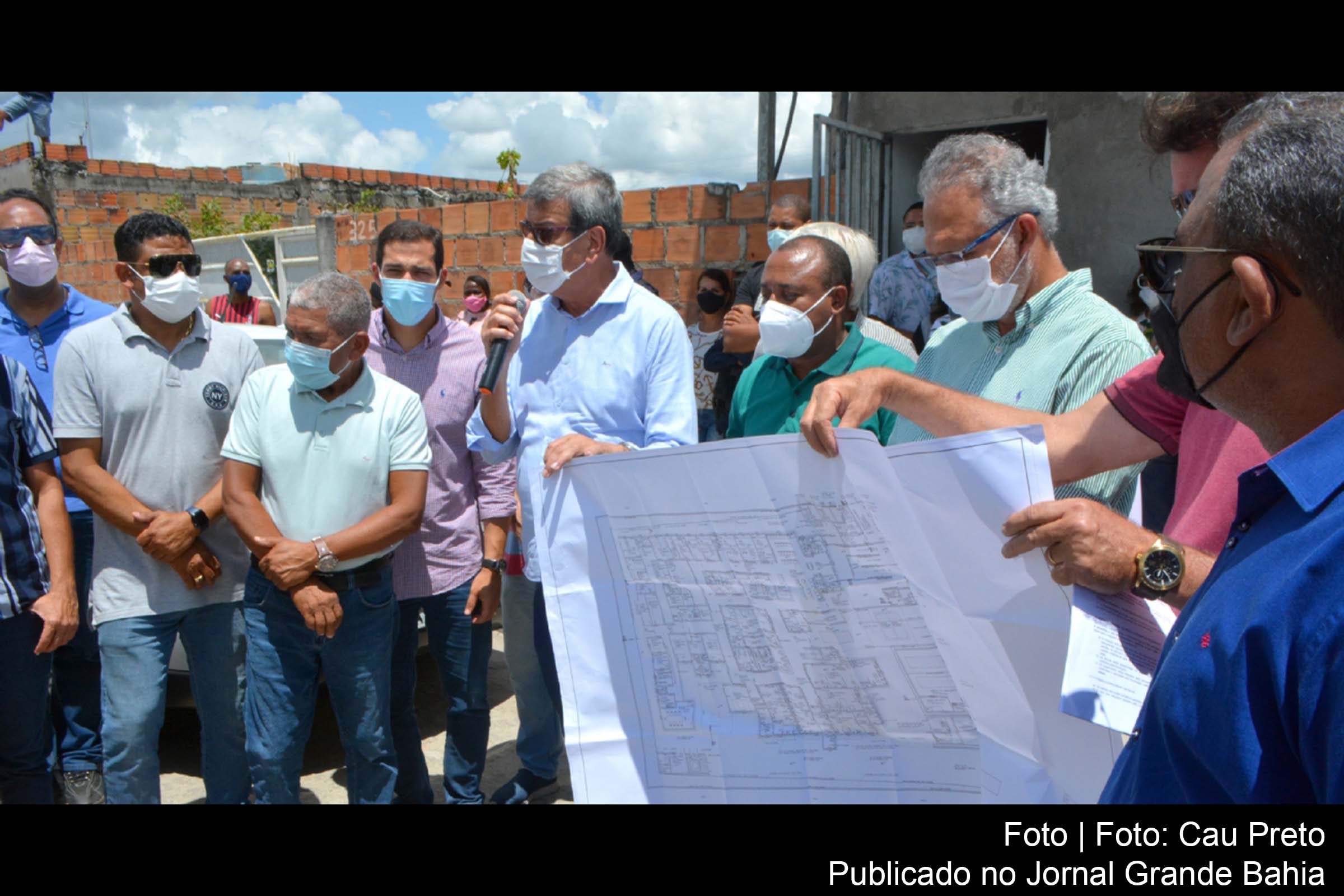 Prefeito Colbert Martins anuncia investimento de R$ 2 milhões em construção de UPA no Distrito de Humildes.