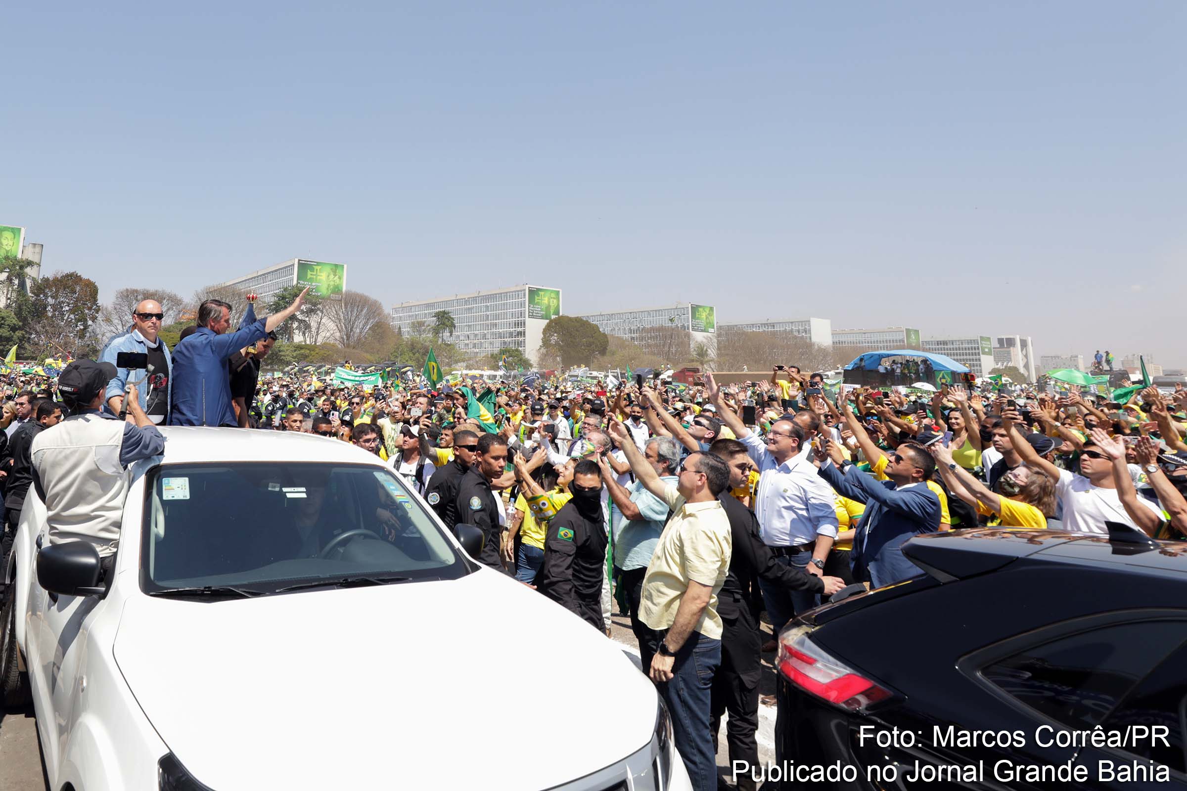 Extremista Jair Bolsonaro discursa para apoiadores em Brasília neste 7 de setembro: presidente disse que atos são um 'ultimato' aos demais Poderes da República.