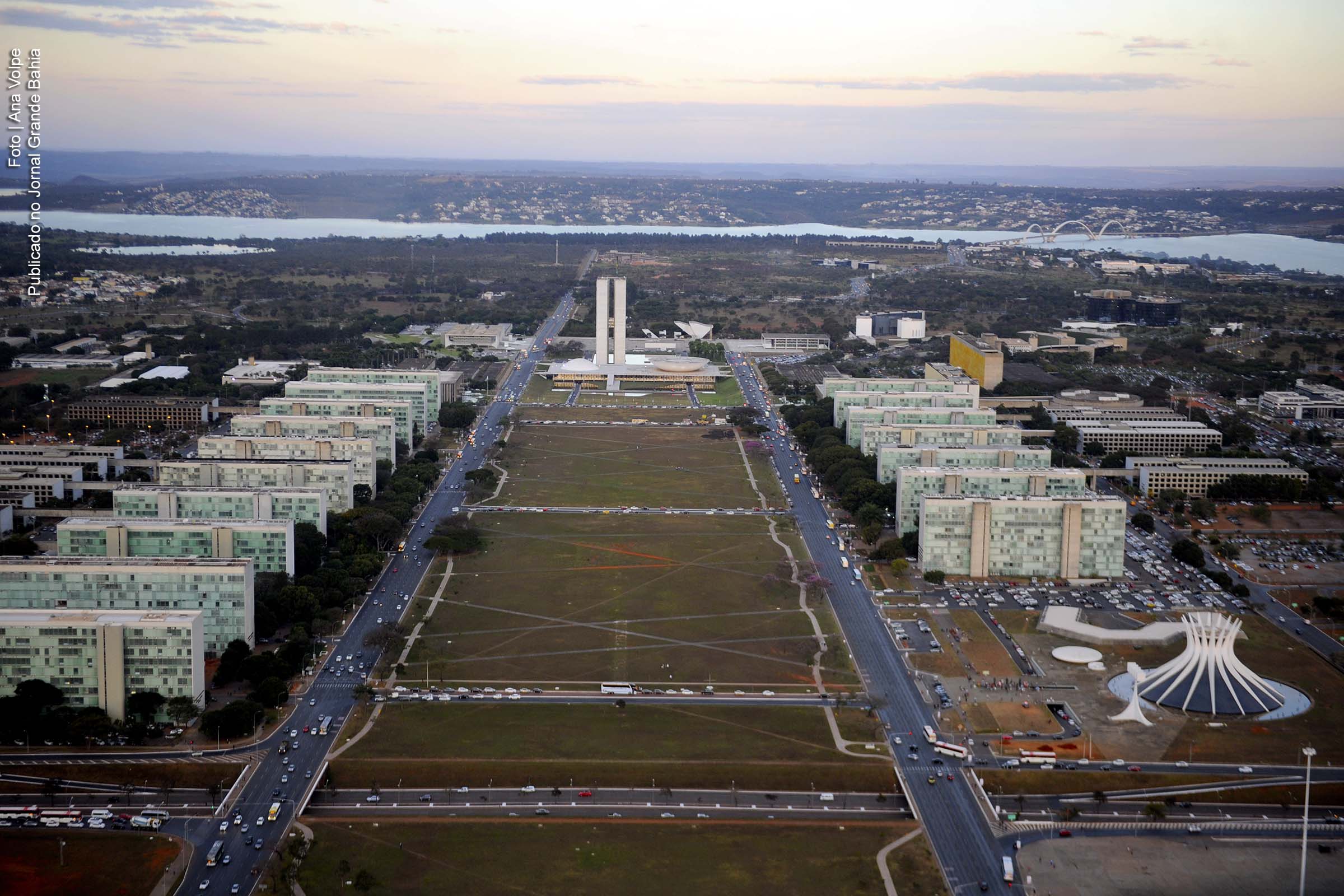 Vista aérea da Esplanada dos Ministérios em Brasília.