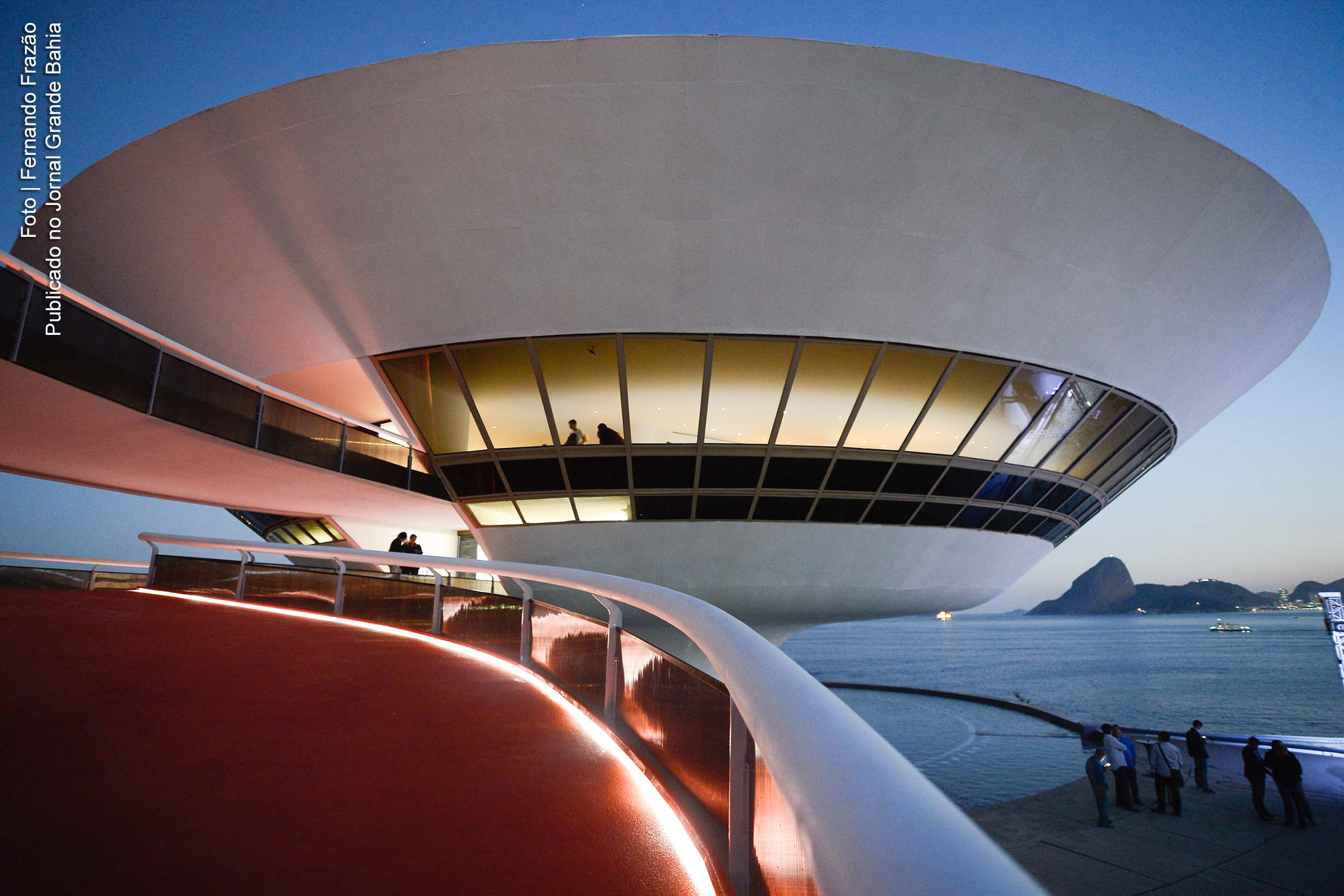 Museu de Arte Contemporânea de Niterói completa 25 anos: Projeto arquitetônico de Oscar Niemeyer é ícone do modernismo