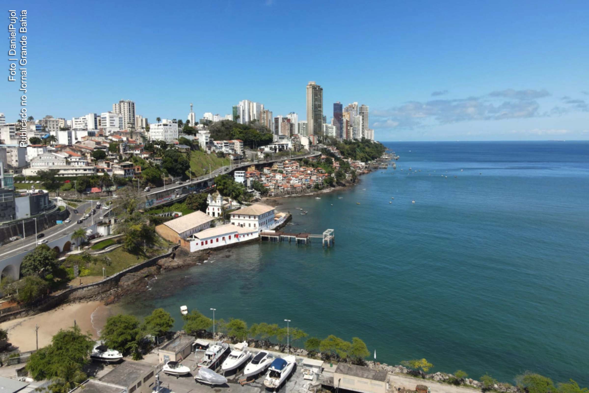 Vista aérea do Museu de Arte Moderna da Bahia (MAM Bahia) em Salvador.