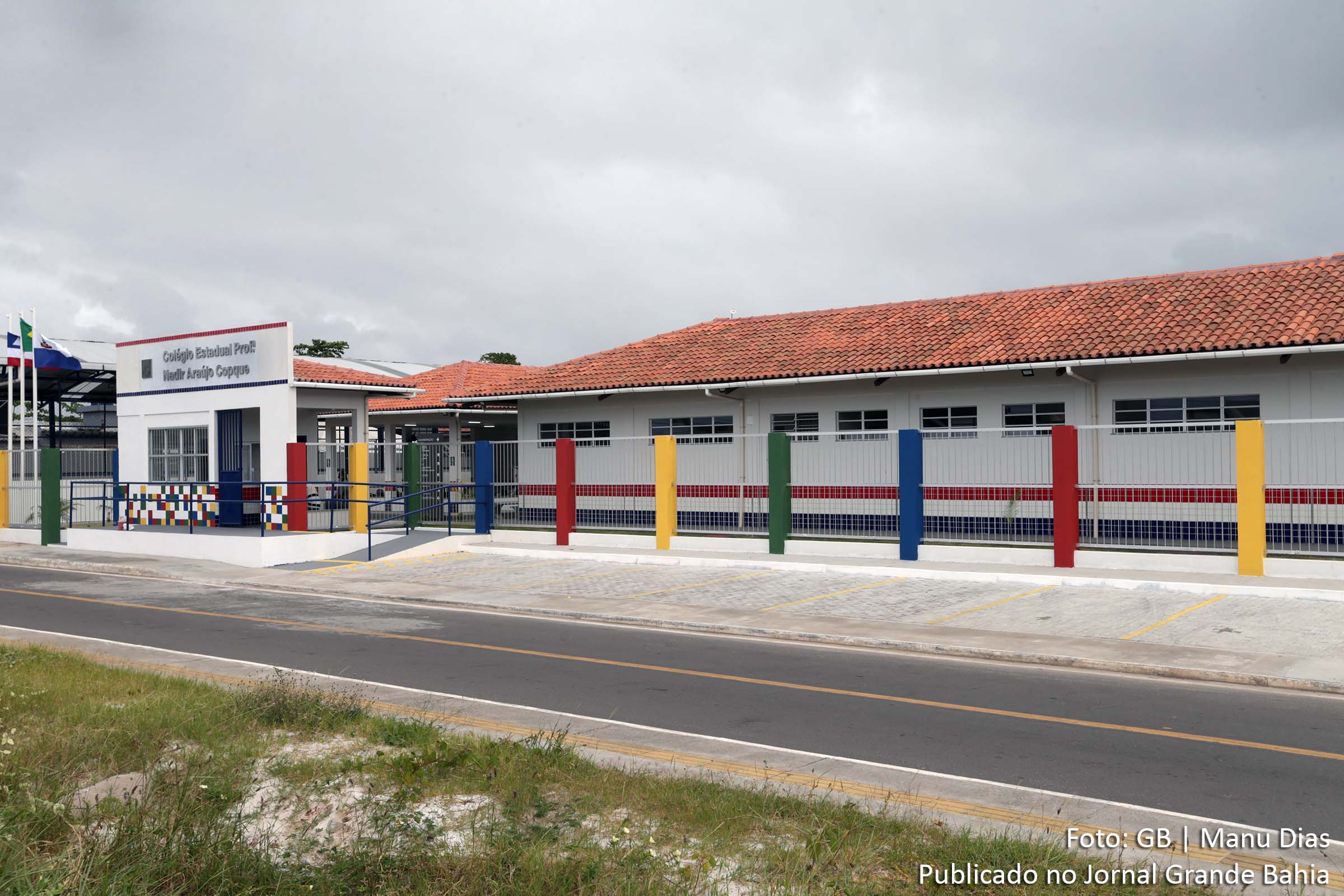 Governo Rui Costa prossegue com investimentos na infraestrutura das escolas estaduais da Bahia com construção de unidades que possibilitem tempo integral de estudo.