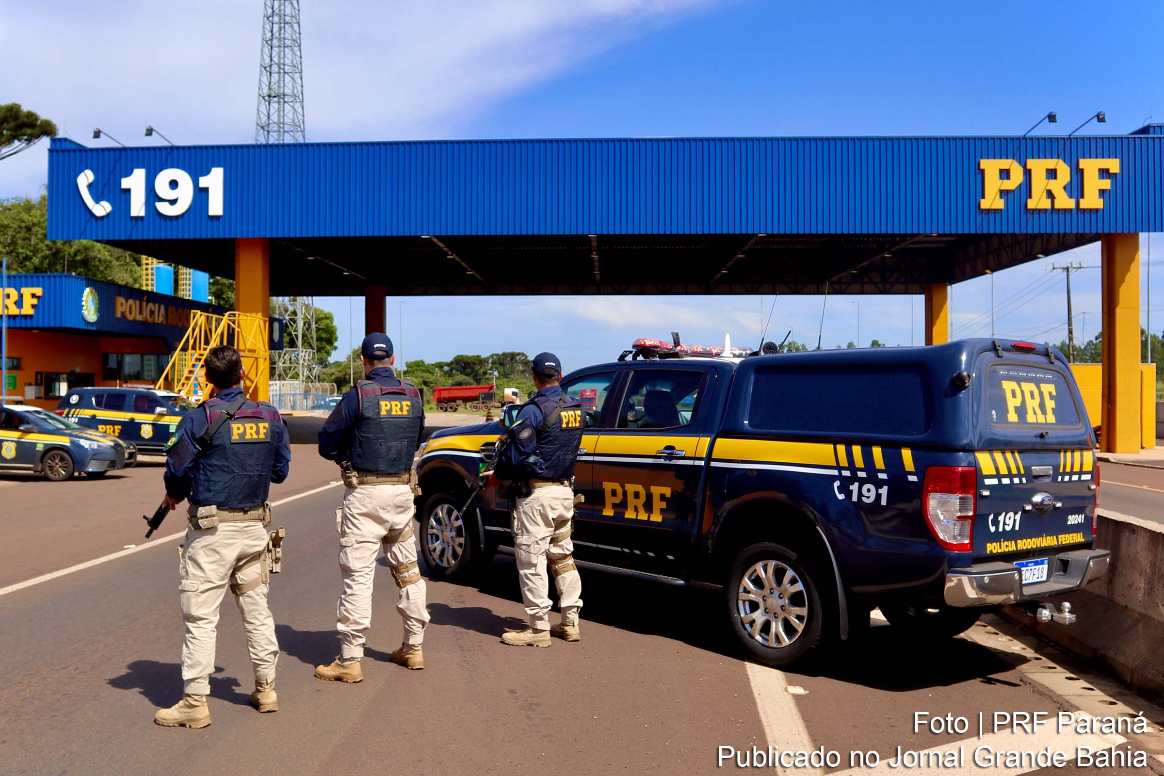 PRF realizou Operação Nossa Senhora Aparecida, realizada todos os anos no feriado prolongado da padroeira do Brasil.