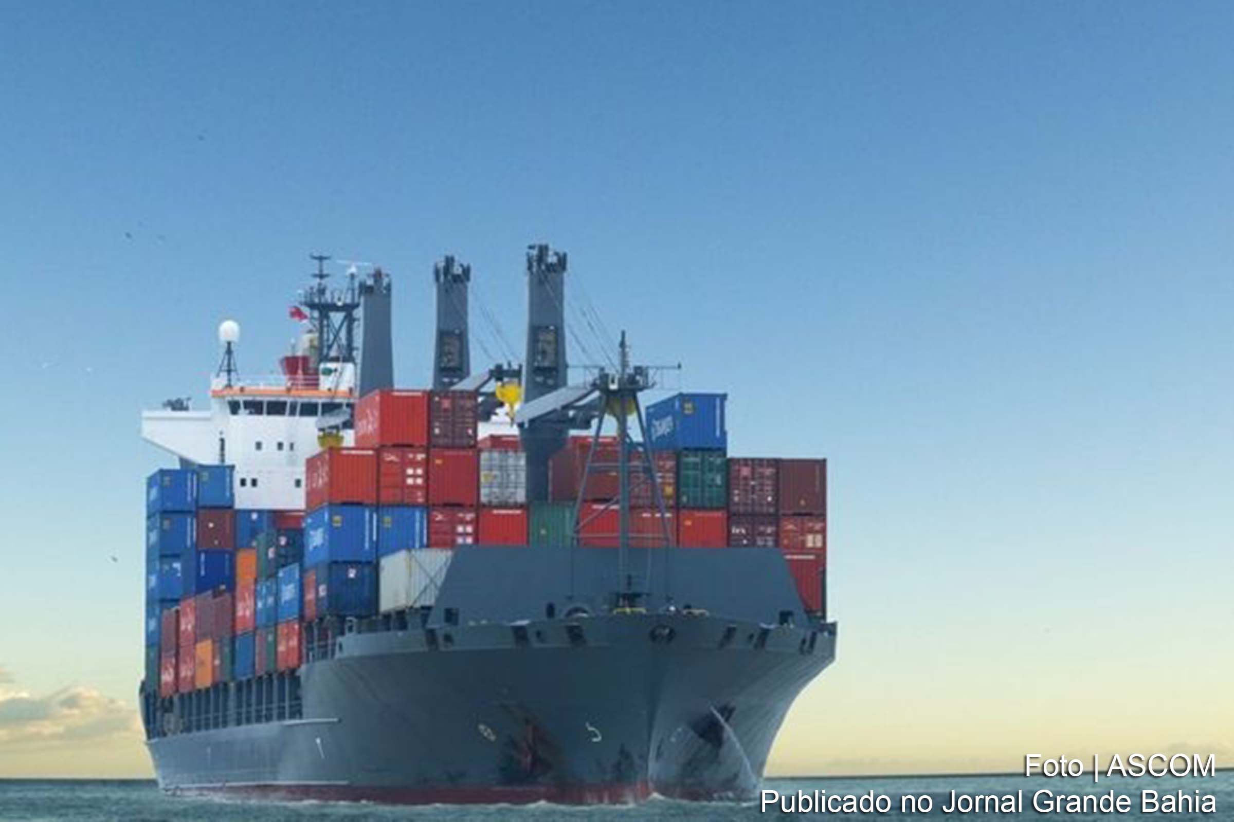 Governo Xí Jìnpíng impulsiona a estratégia portuária das empresas da China com maior controle e eficiência em nos negócios marítimos globais.