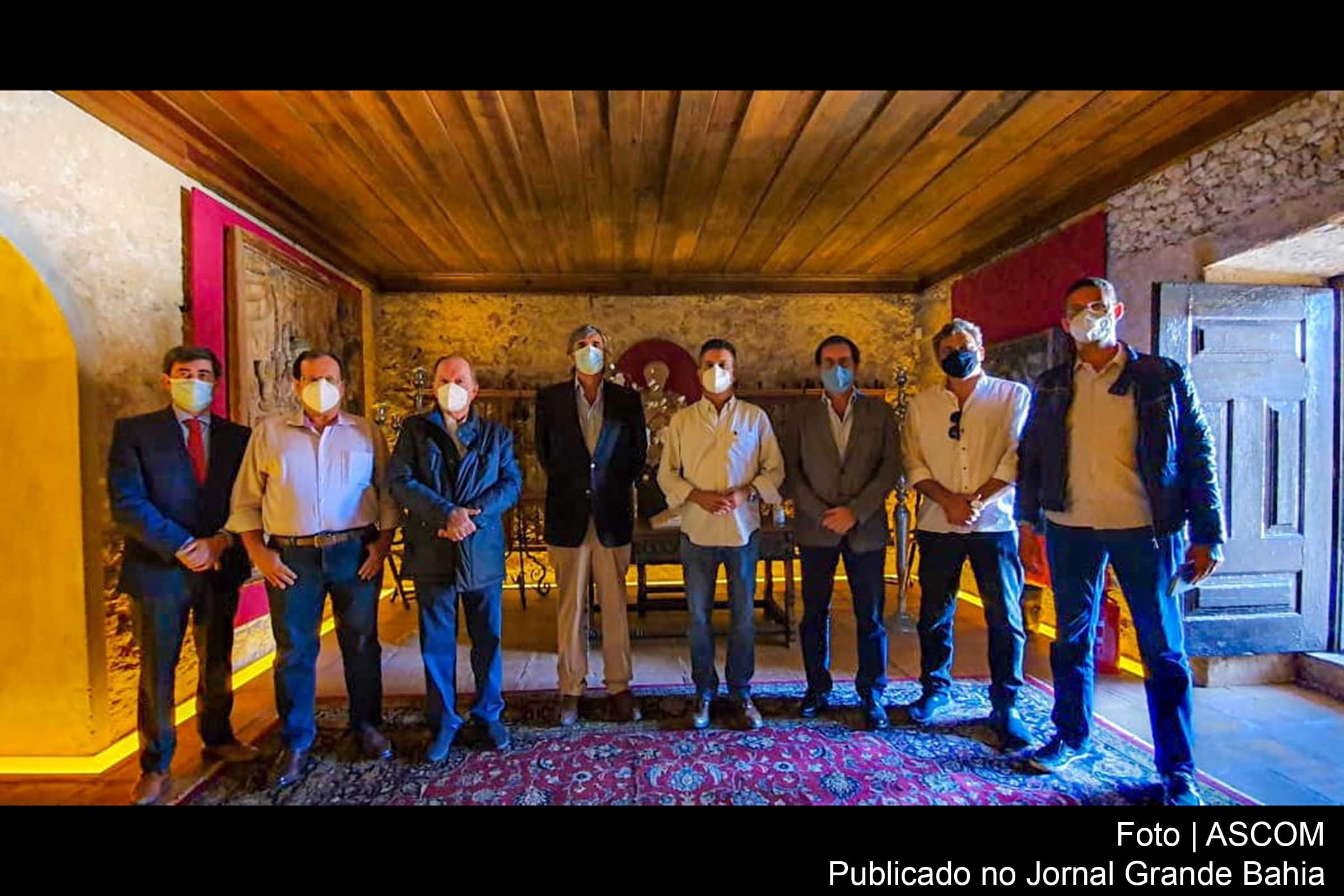 Vice-governador João Leão e representantes da empresa Quinta da Bacalhoa, empresas vitivinícolas portuguesa, sediada na localidade do Azeitão, na Península de Setúbal.