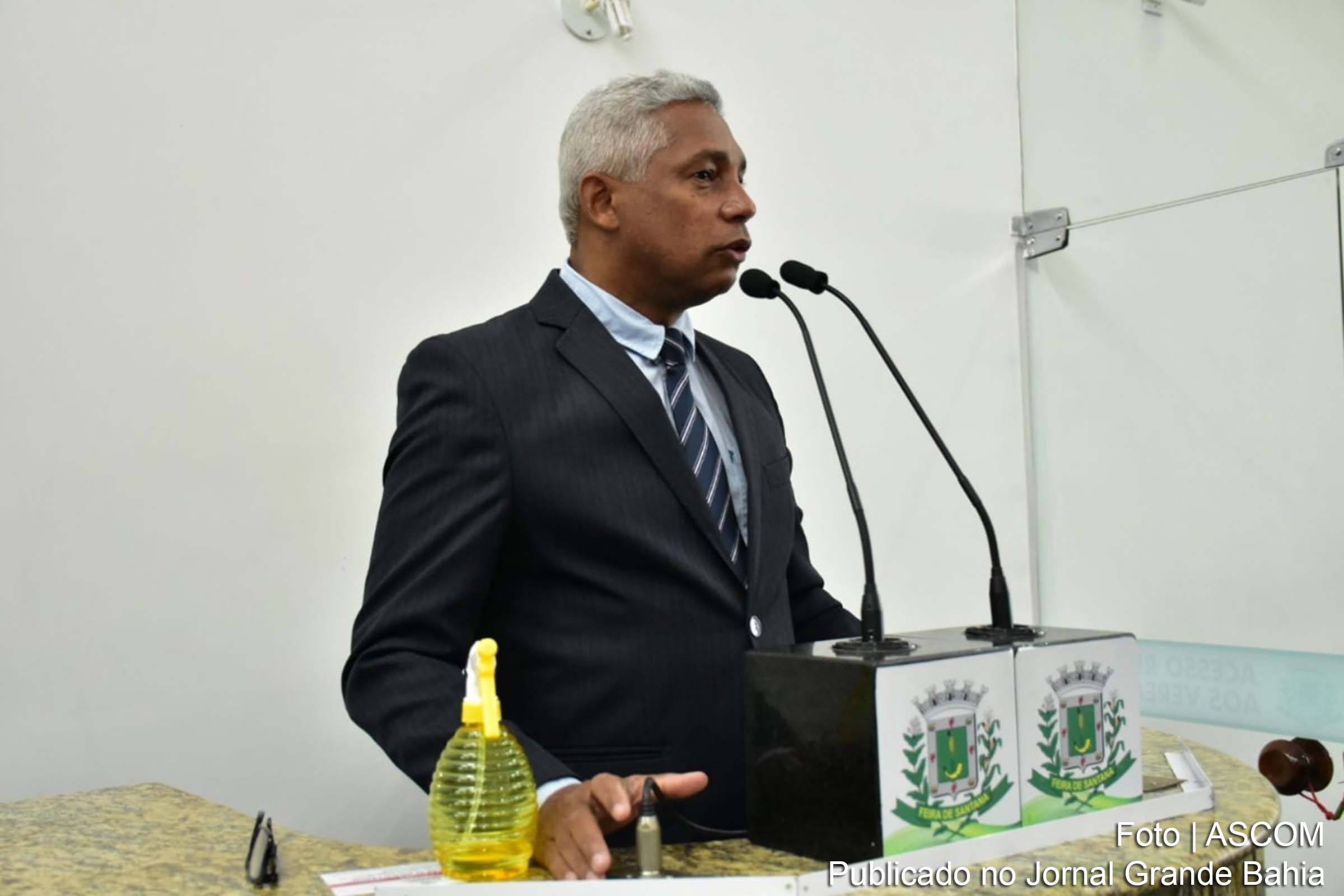 Clientes e comerciantes são impactados negativamente pela ausência da Zona Azul de Feira de Santana, diz vereador Silvio Dias