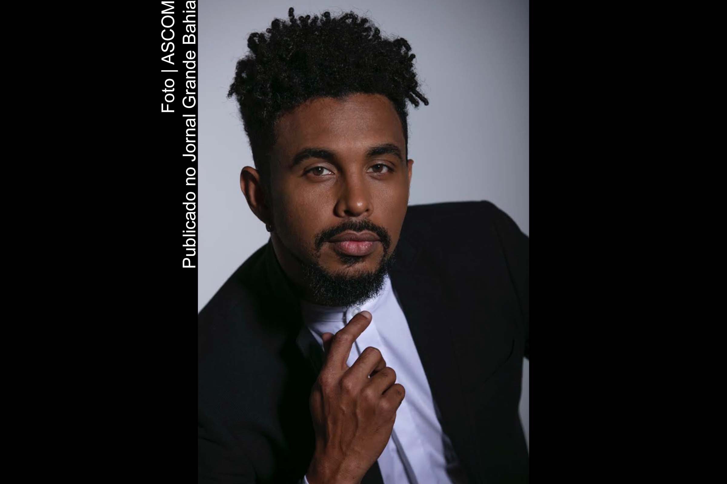 Renan Motta: já tinha acompanhando Verdades Secretas em 2015 e foi um verdadeiro sucesso. Quando recebi o convite fiquei surpreso e muito feliz.