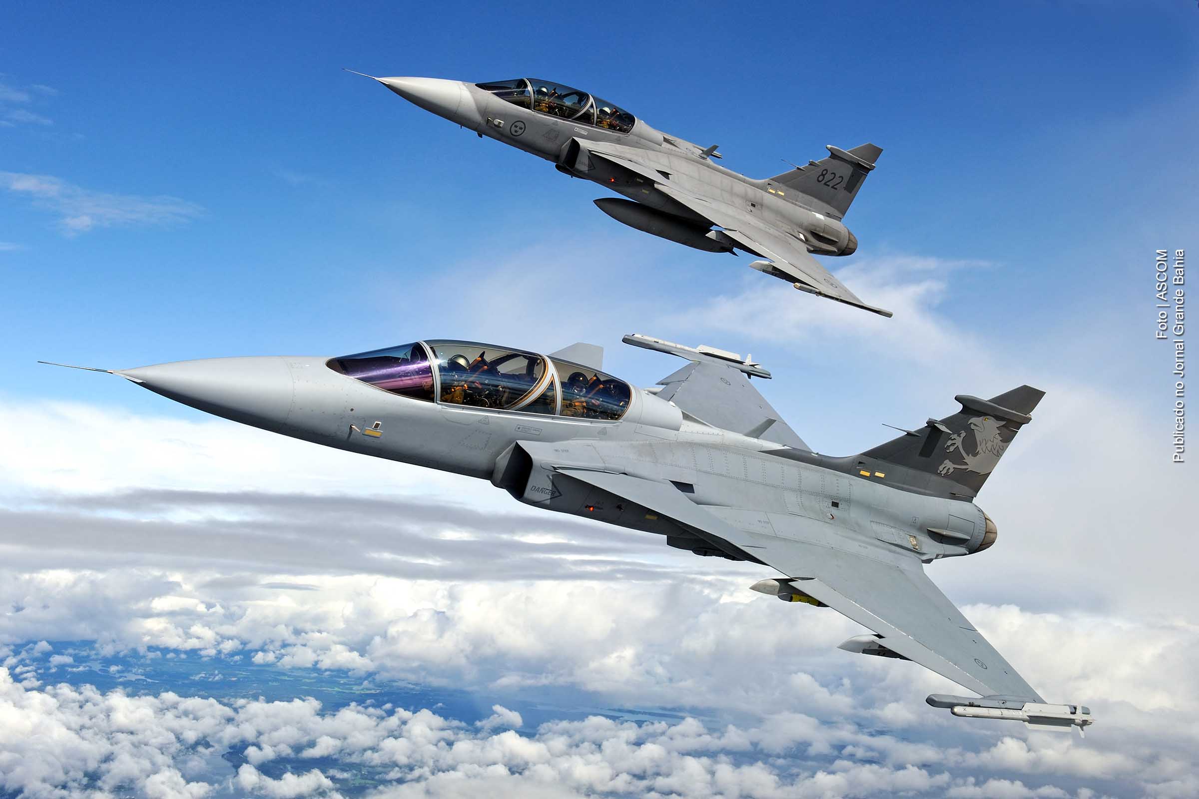 Caças F-39 Gripen.