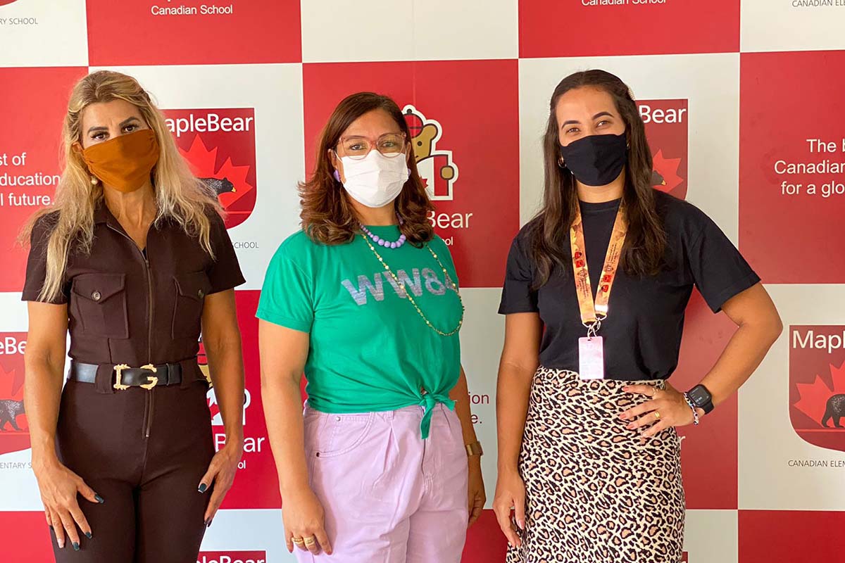 Estiveram visitando o Maple Bear, inaugurada em Feira de Santana, pelo Grupo Nobre, a diretora geral do Nucleo Territorial da Secretaria Estadual de Educação Celinalva Paim Sobral e a Inspetora Regional da SEC Kika Larangeira que foram recebidas pela diretora Ana Clara Souza.