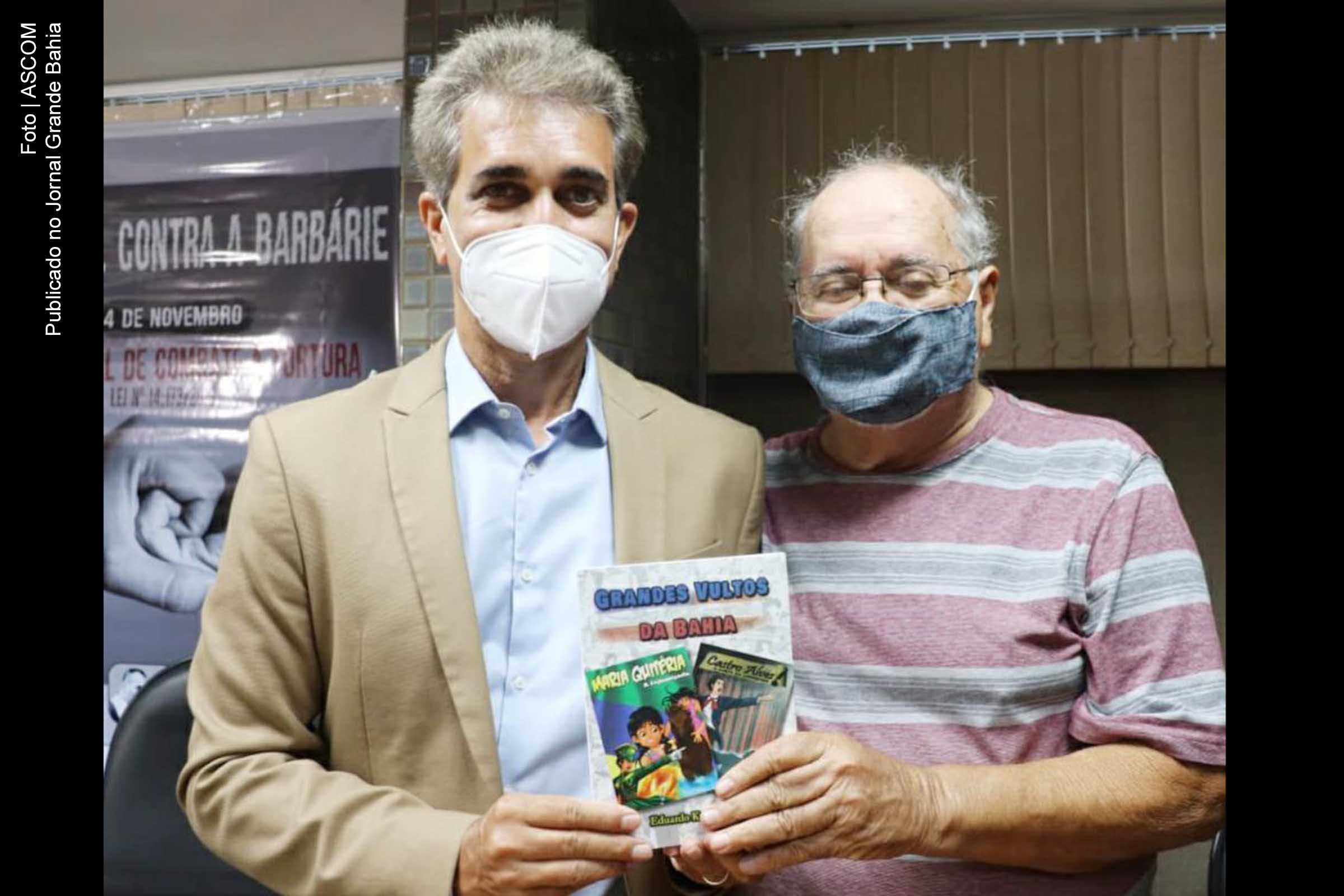 Deputado estadual Robinson Almeida (PT) e Eduardo Kruschewsky, presidente da Academia Feirense de Letras.