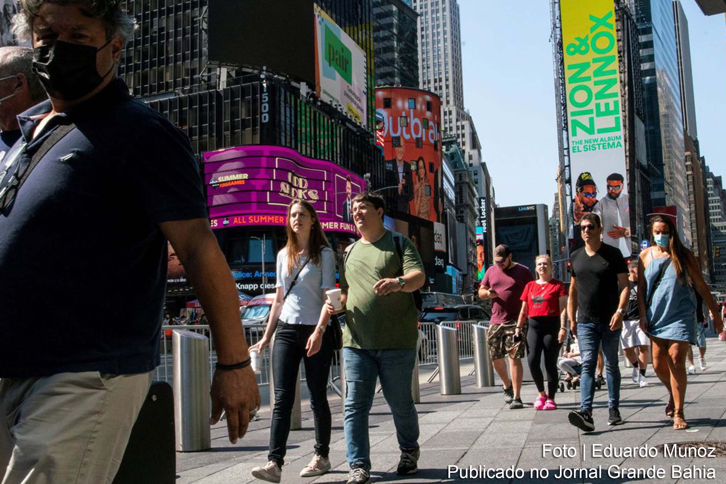 Abertura das fronteiras ocorre depois de os Estados Unidos terem atingido 70% da sua população adulta totalmente vacinada.
