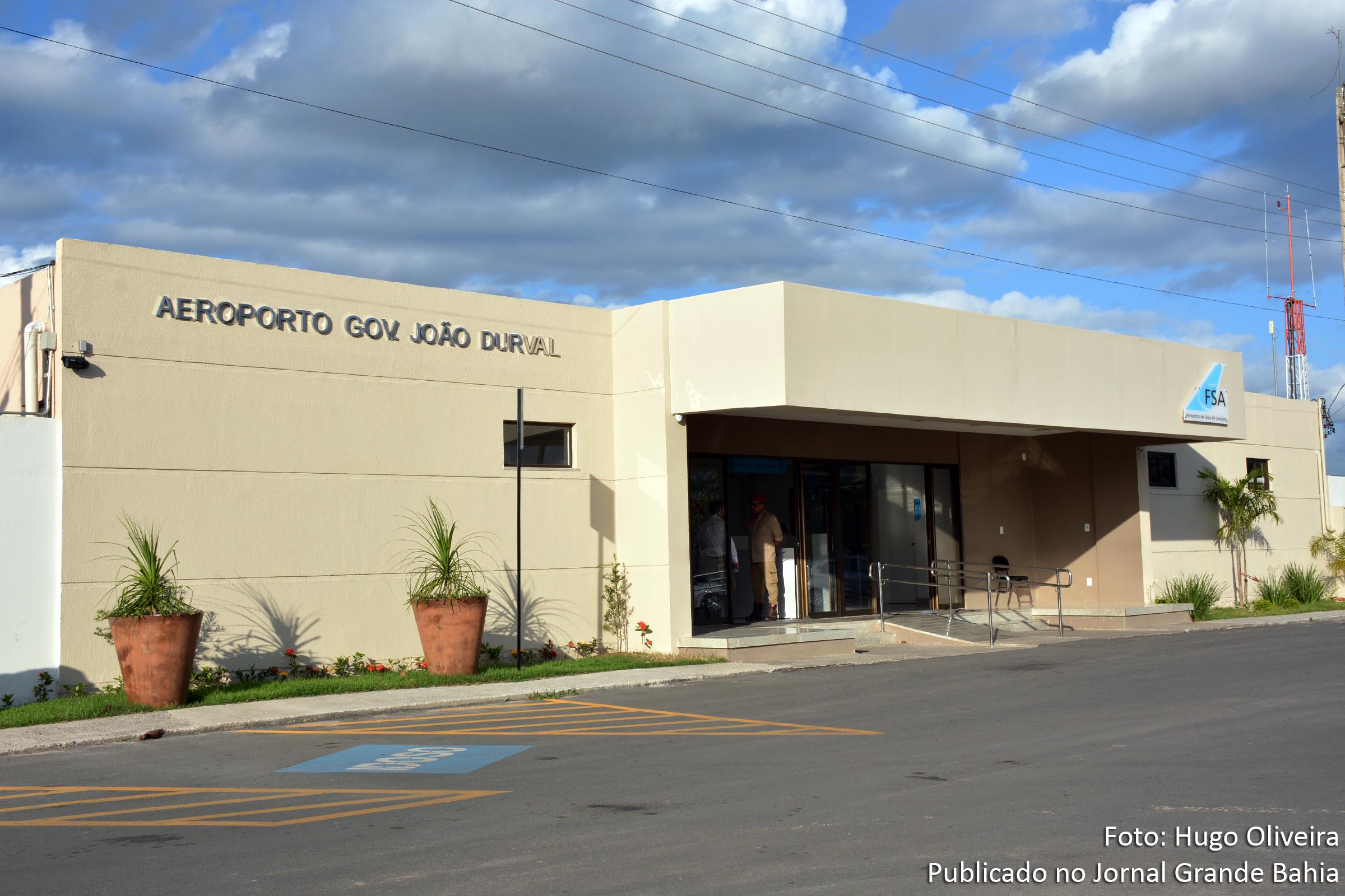 Viabilidade do aeroporto de Feira de Santana será discutida com empresários, diz Governo Colbert Martins