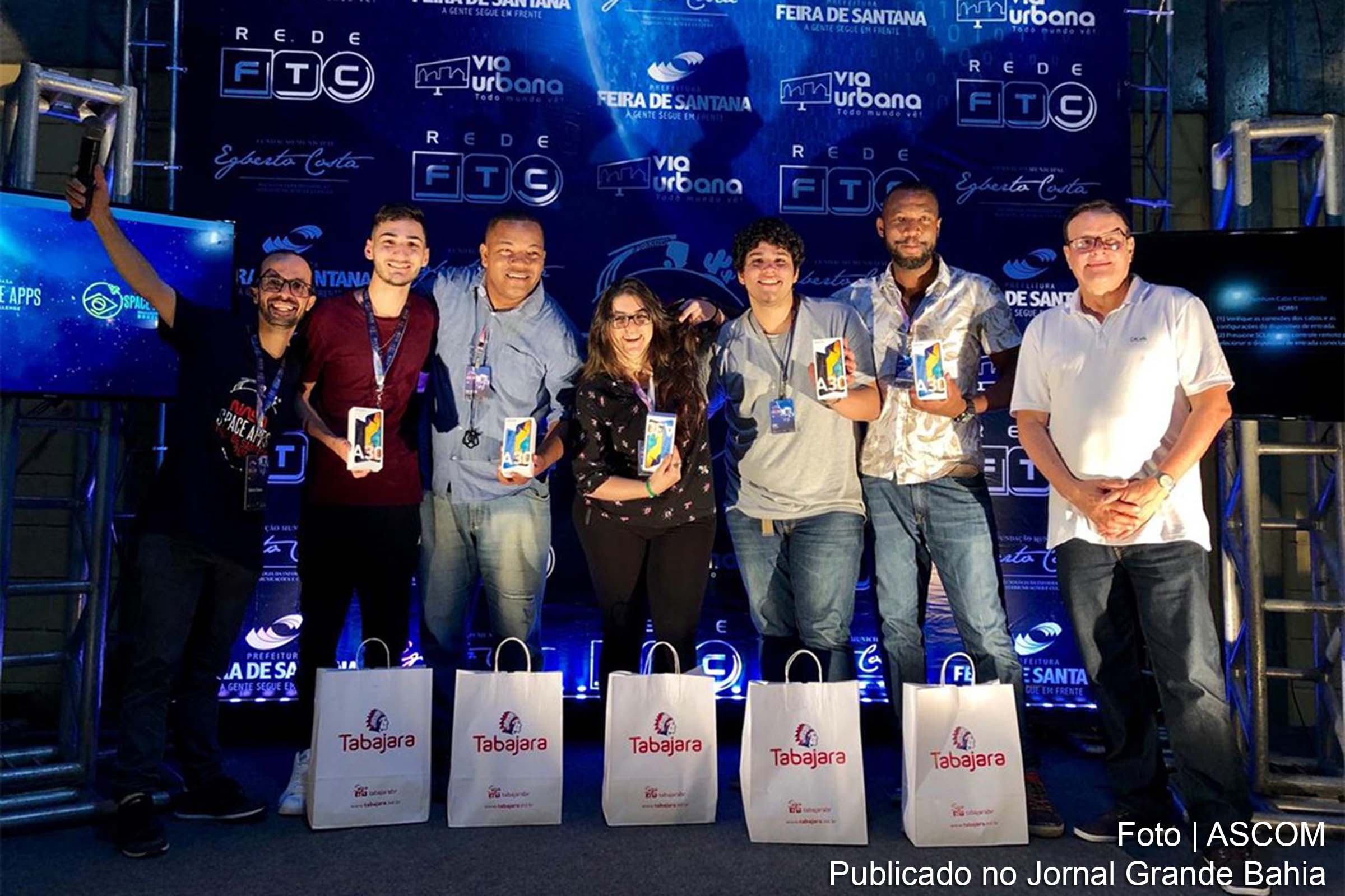 Hackathon é um evento de tecnologia que vem reunindo programadores e produtores de softwares, na busca de soluções em tecnologia.