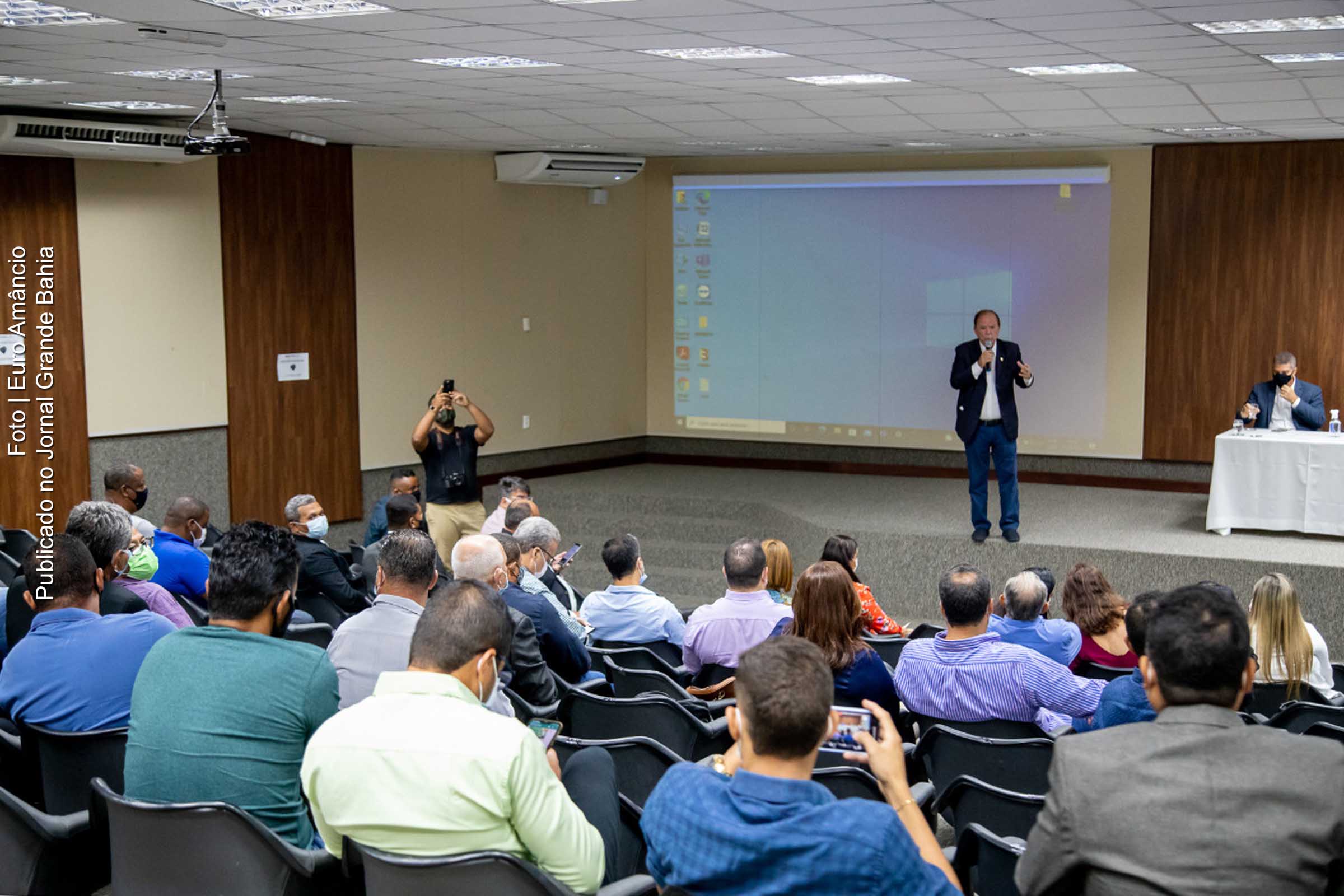 João Leão, vice-governador da Bahia e secretário do Planejamento.