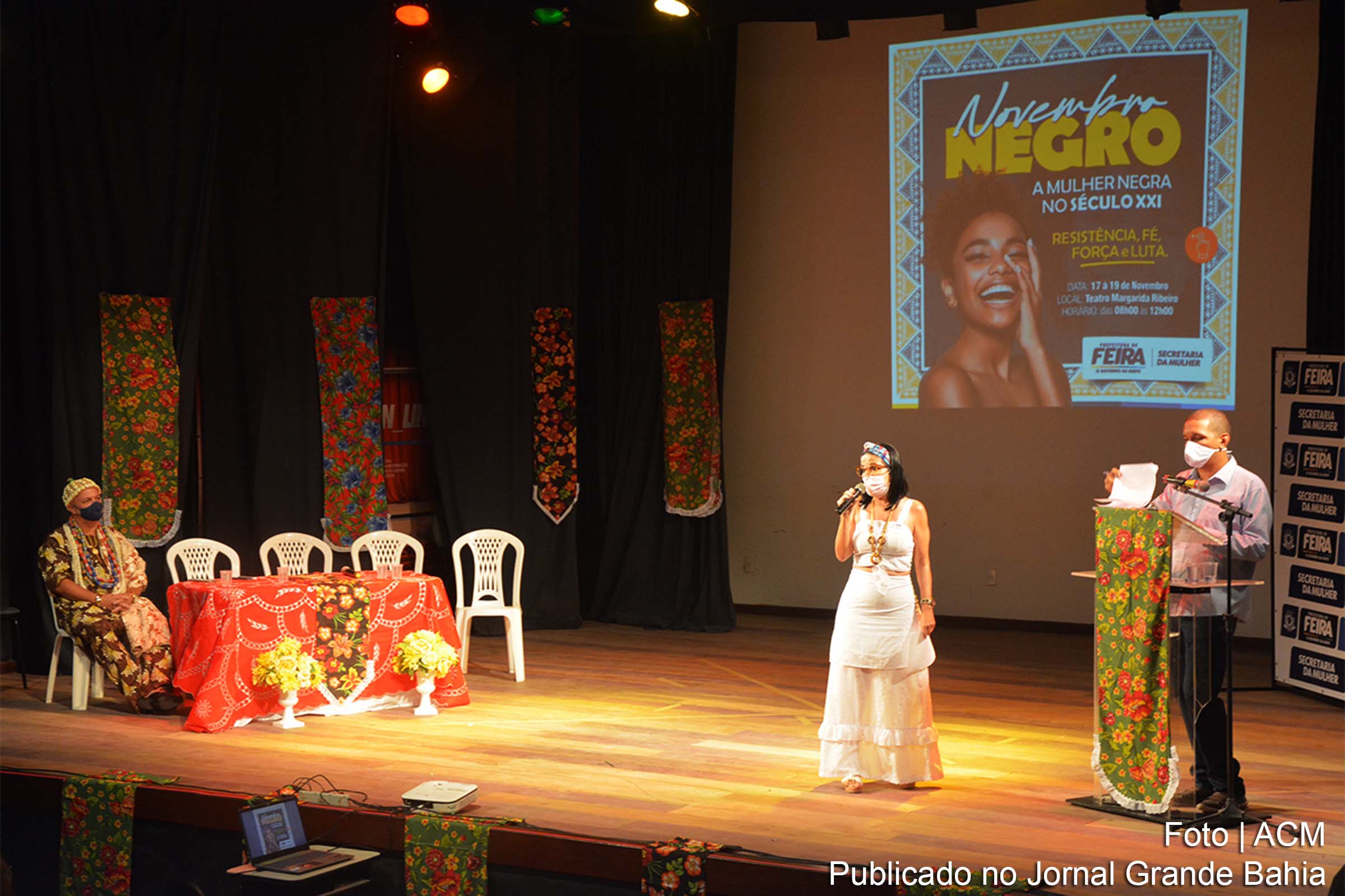 Na palestra de abertura, a professora da Educação Infantil, pedagoga Denise Almeida, enfatizou que a violência contra o negro ainda persiste.
