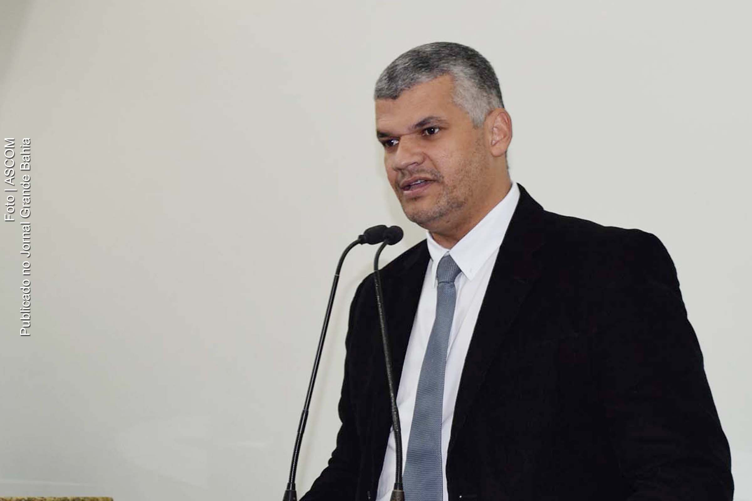 Ocupação de espaços públicos para comércio privado em Feira de Santana geram conflitos e controvérsias; Secretário Pablo Roberto comenta